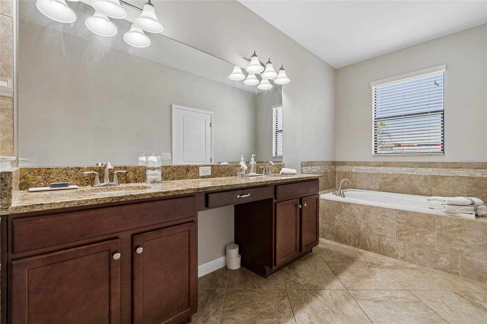 13170 GREEN VIOLET DRIVE, Riverview, FL 33579 13170 GREEN VIOLET DRIVE, Riverview, FL 33579