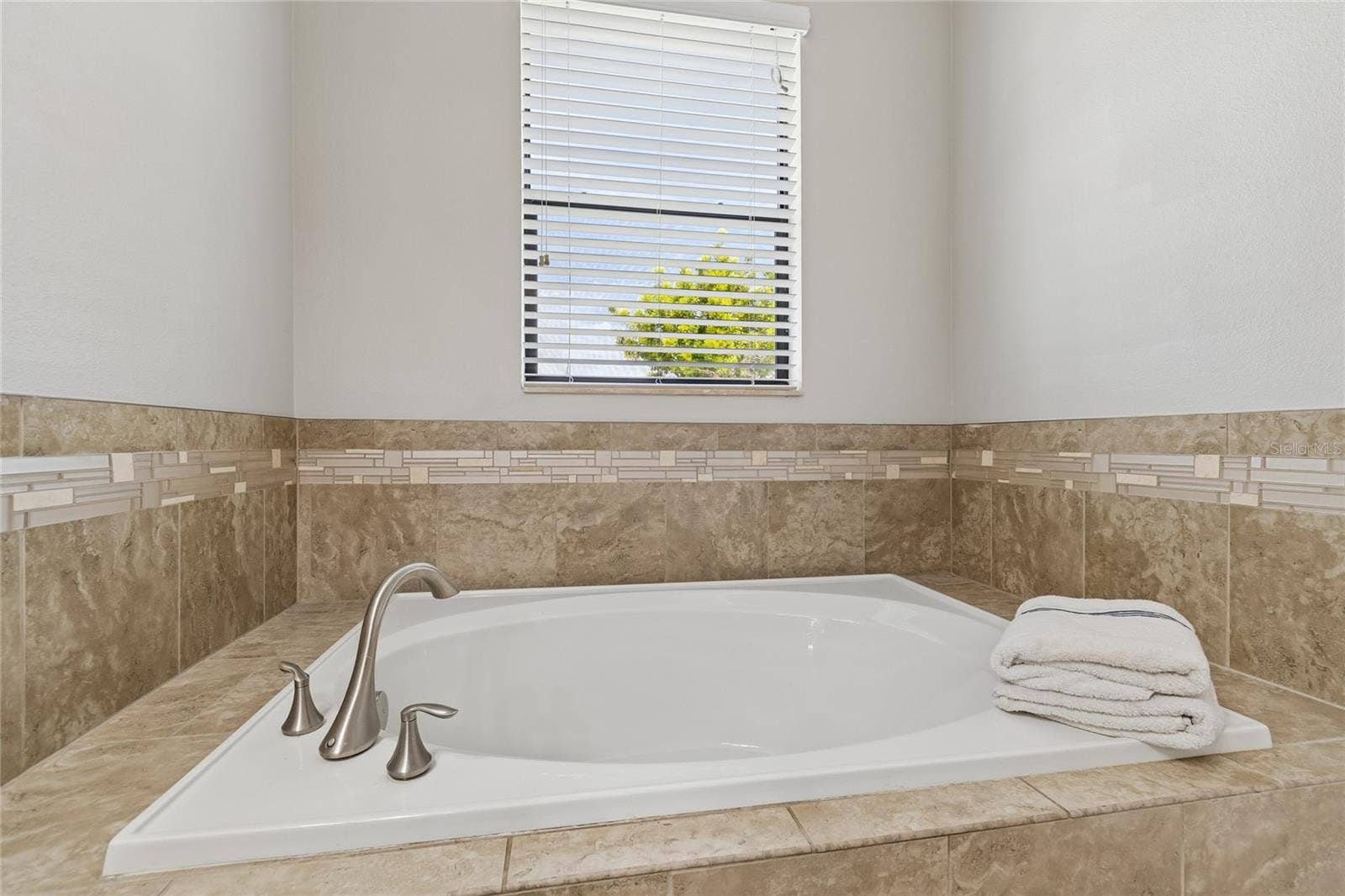 13170 GREEN VIOLET DRIVE, Riverview, FL 33579 13170 GREEN VIOLET DRIVE, Riverview, FL 33579
