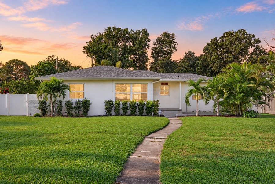 Property photo for 7116 DATE PALM AVENUE S, St Petersburg, FL