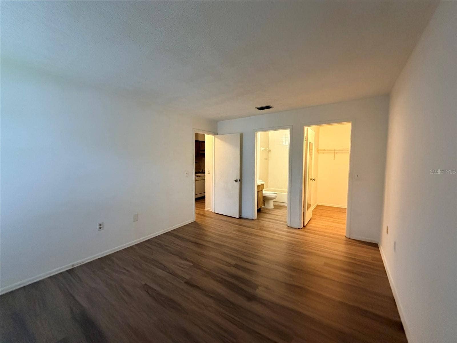 14319 HANGING MOSS CIRCLE, #201, Tampa, FL 33613