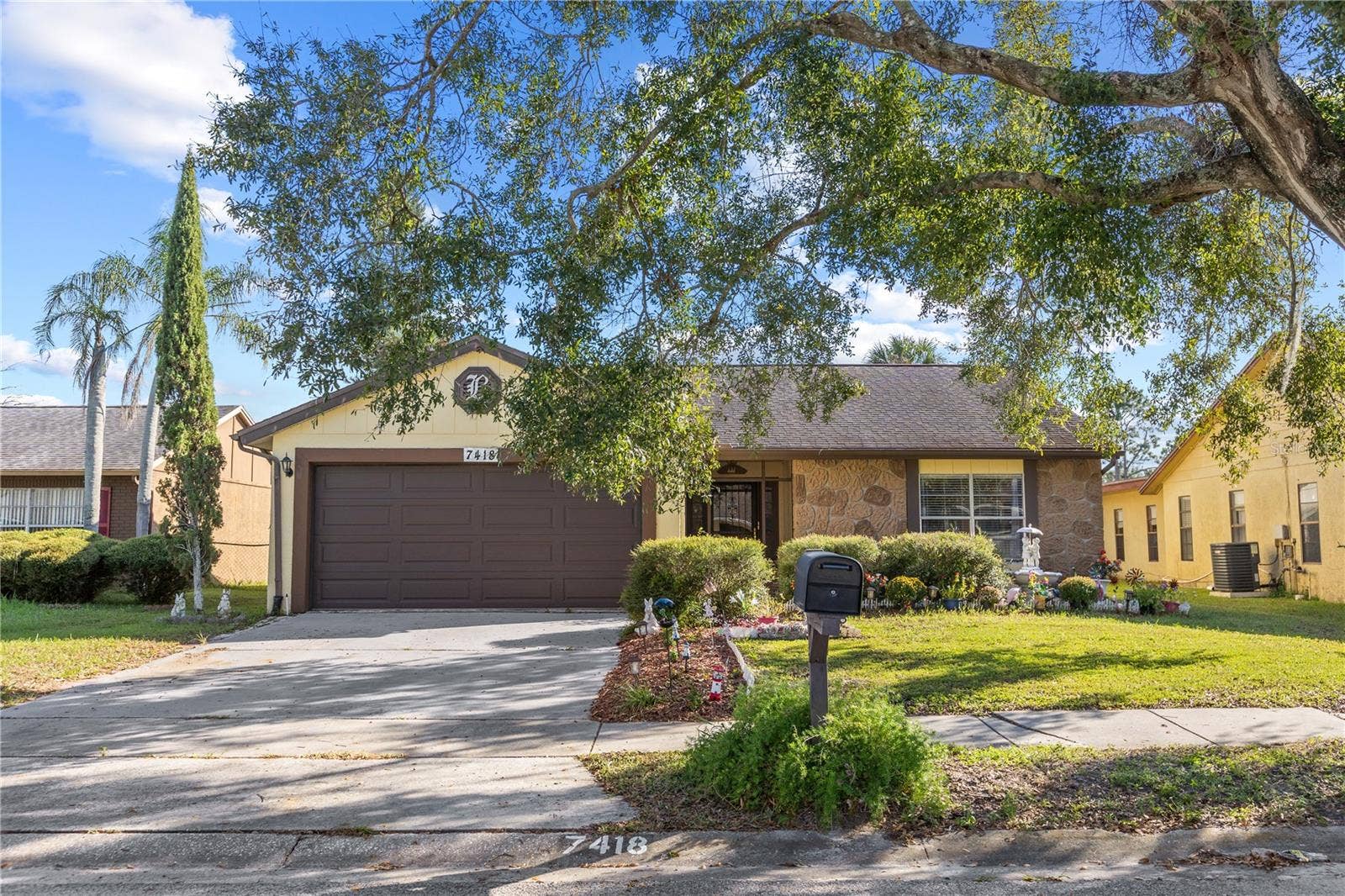 7418 RIVERBANK DRIVE, New Port Richey, FL 34655 7418 RIVERBANK DRIVE, New Port Richey, FL 34655
