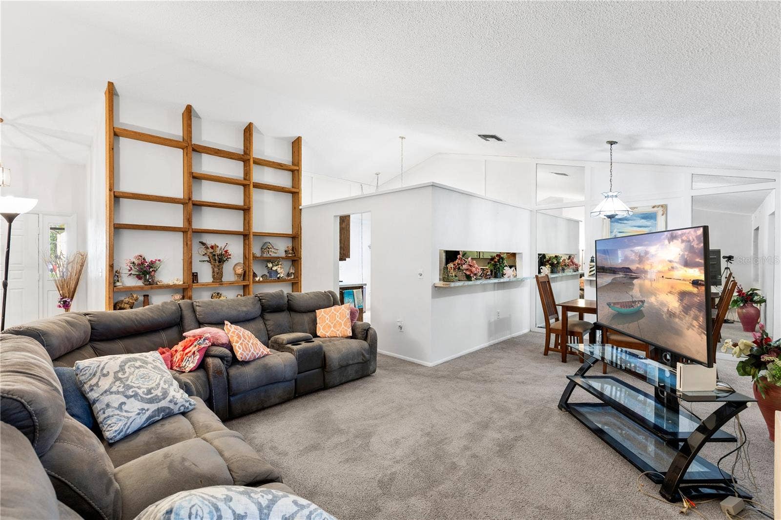 7418 RIVERBANK DRIVE, New Port Richey, FL 34655 7418 RIVERBANK DRIVE, New Port Richey, FL 34655