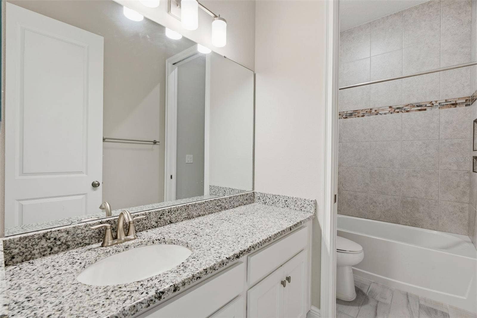 814 TIRANO WAY, Ruskin, FL 33573 814 TIRANO WAY, Ruskin, FL 33573