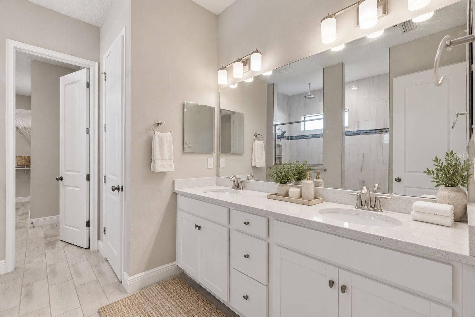 814 TIRANO WAY, Ruskin, FL 33573 Virtually staged