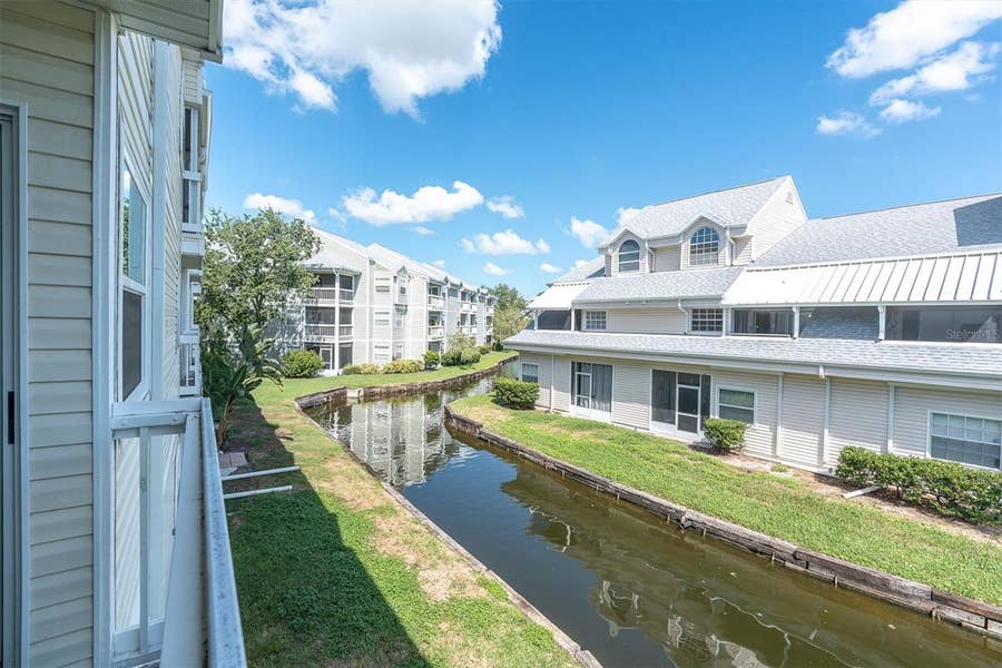 Property photo for 6908 STONES THROW CIRCLE N, #10206, St Petersburg, FL