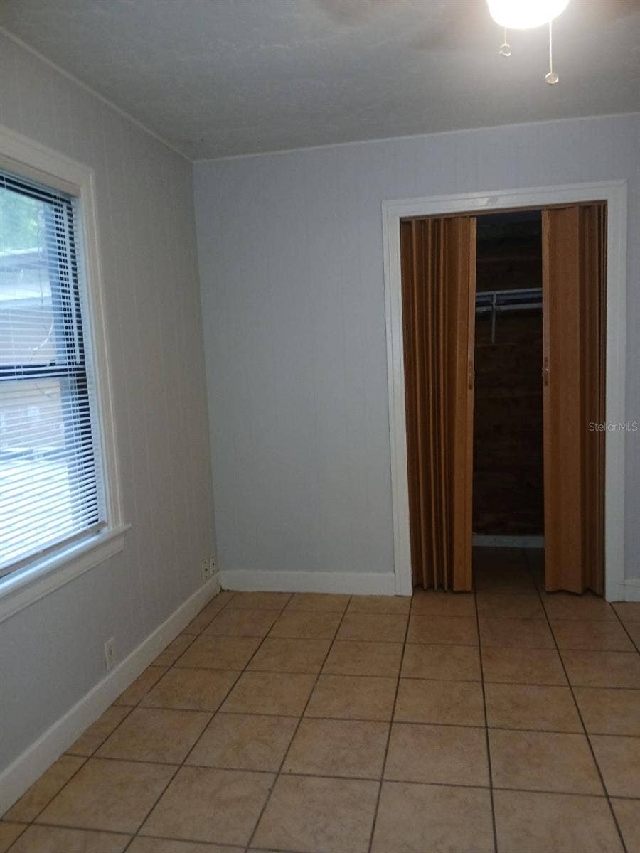 4262 3RD AVENUE N, St Petersburg, FL 33713