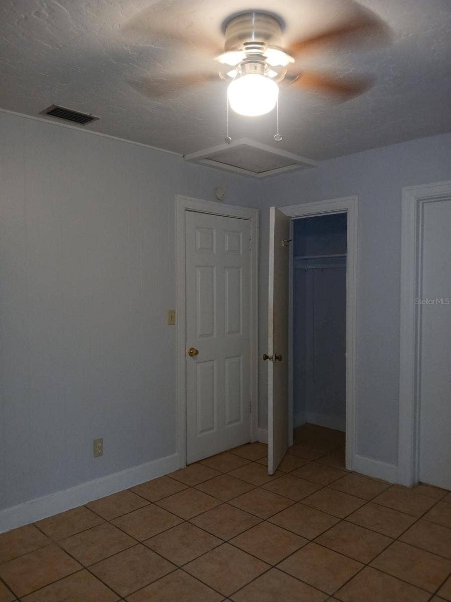 4262 3RD AVENUE N, St Petersburg, FL 33713
