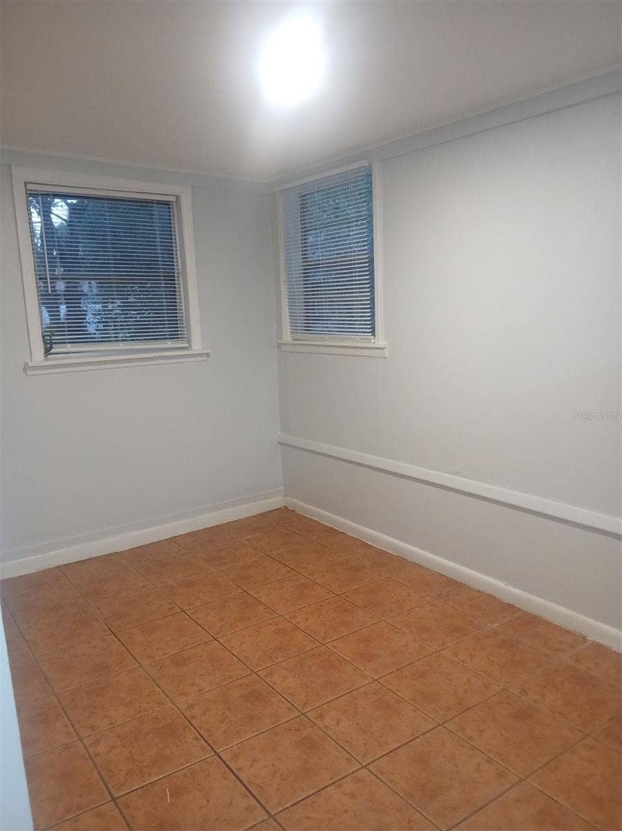 4262 3RD AVENUE N, St Petersburg, FL 33713