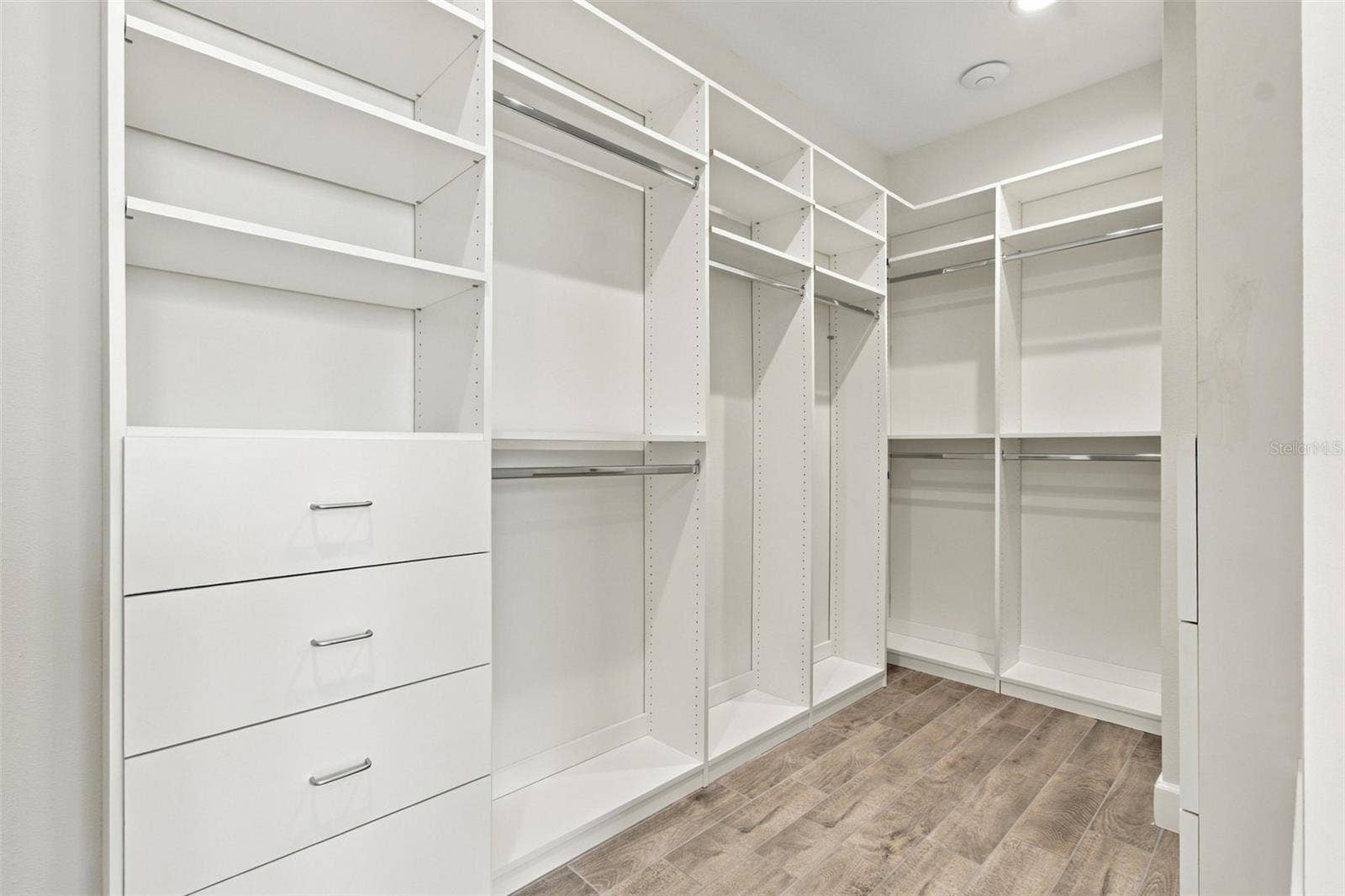 7006 TALAMORE DRIVE, Wesley Chapel, FL 33545 7006 TALAMORE DRIVE, Wesley Chapel, FL 33545