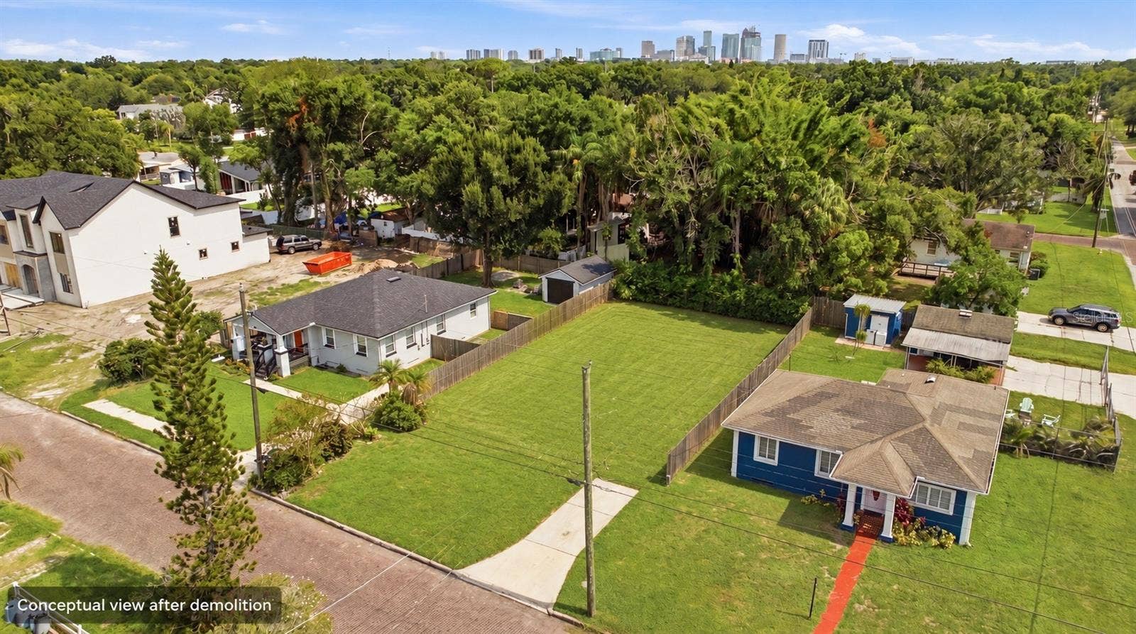 818 W KENTUCKY AVENUE, Tampa, FL 33603 818 W KENTUCKY AVENUE, Tampa, FL 33603