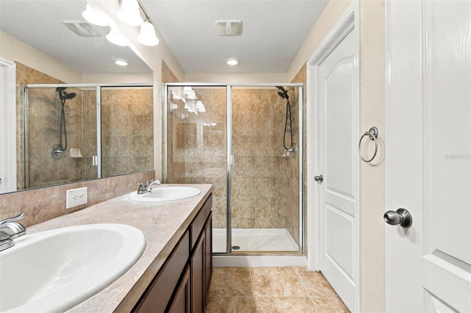 9726 TRUMPET VINE LOOP, Trinity, FL 34655 9726 TRUMPET VINE LOOP, Trinity, FL 34655