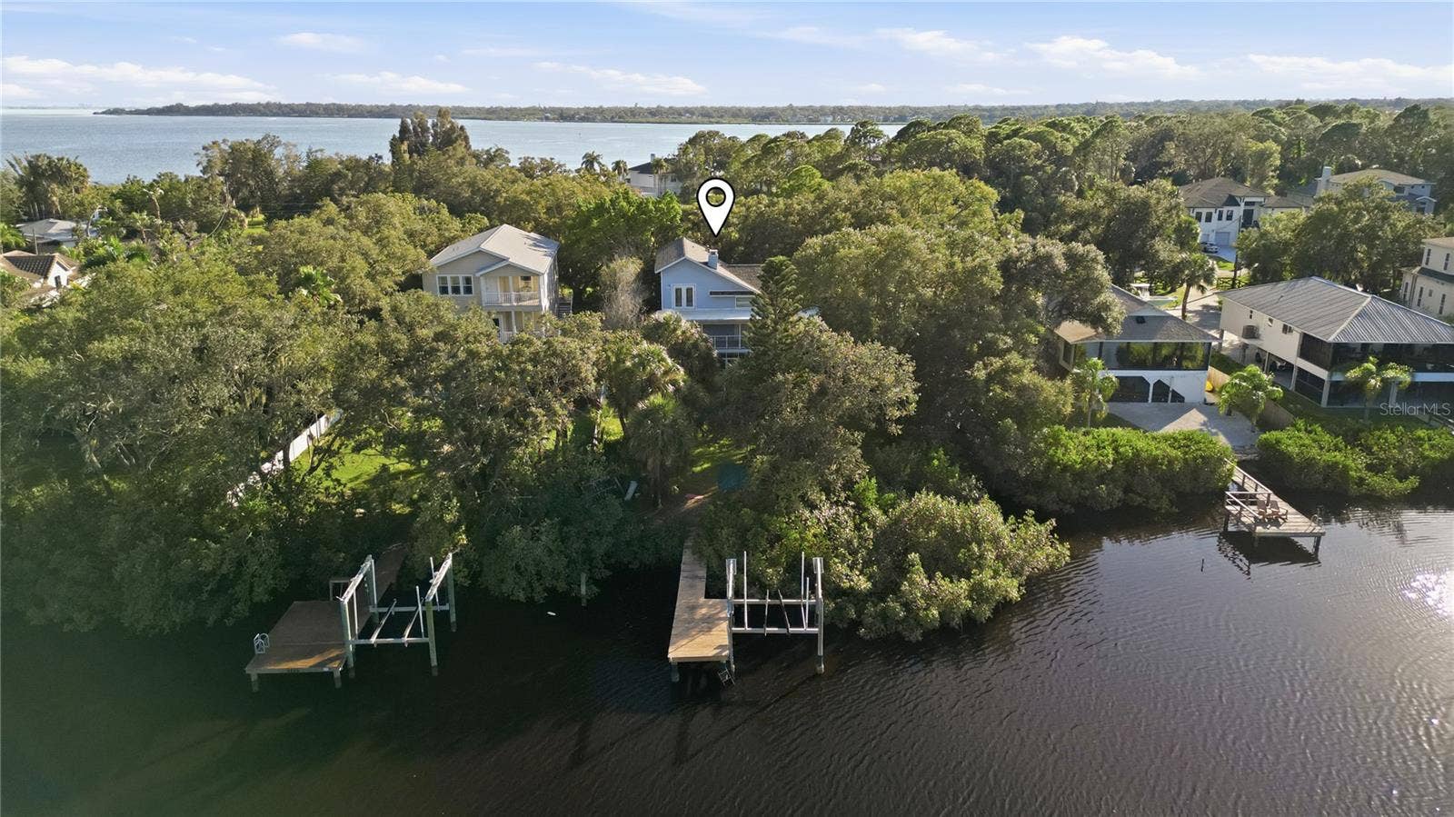 3090 PHOENIX AVENUE, Oldsmar, FL 34677 3090 PHOENIX AVENUE, Oldsmar, FL 34677