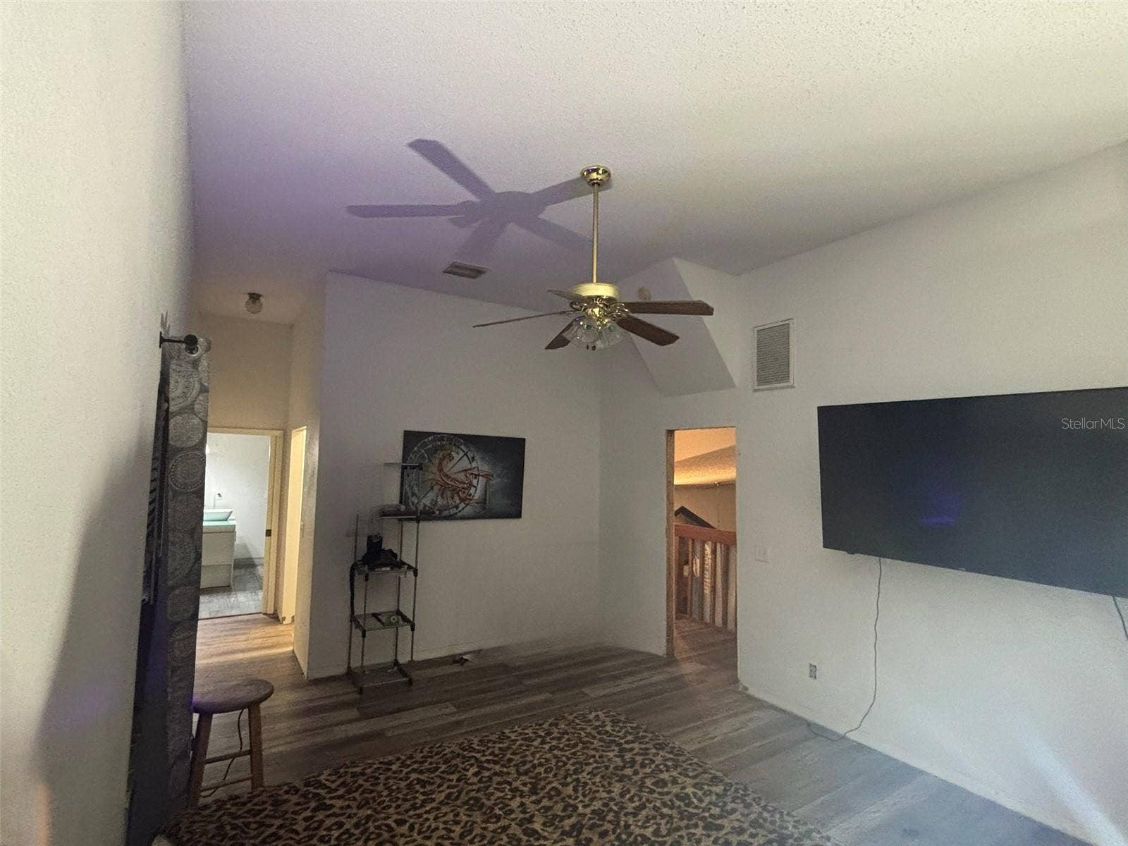 3090 PHOENIX AVENUE, Oldsmar, FL 34677 3090 PHOENIX AVENUE, Oldsmar, FL 34677