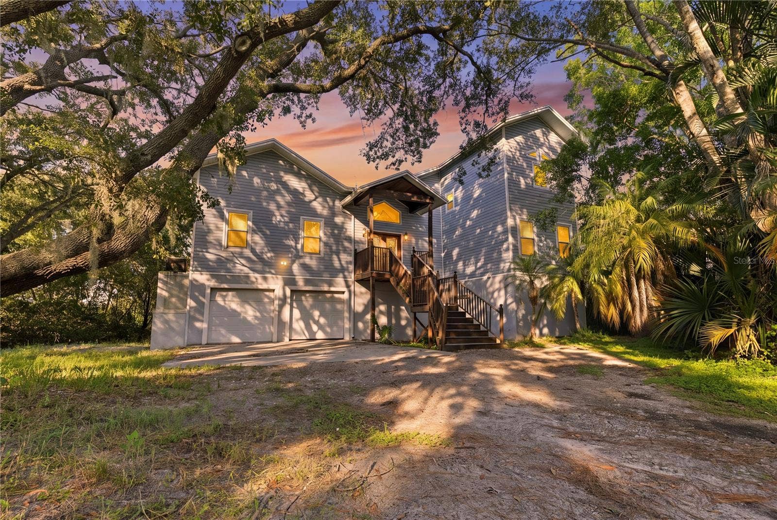 3090 PHOENIX AVENUE, Oldsmar, FL 34677 3090 PHOENIX AVENUE, Oldsmar, FL 34677