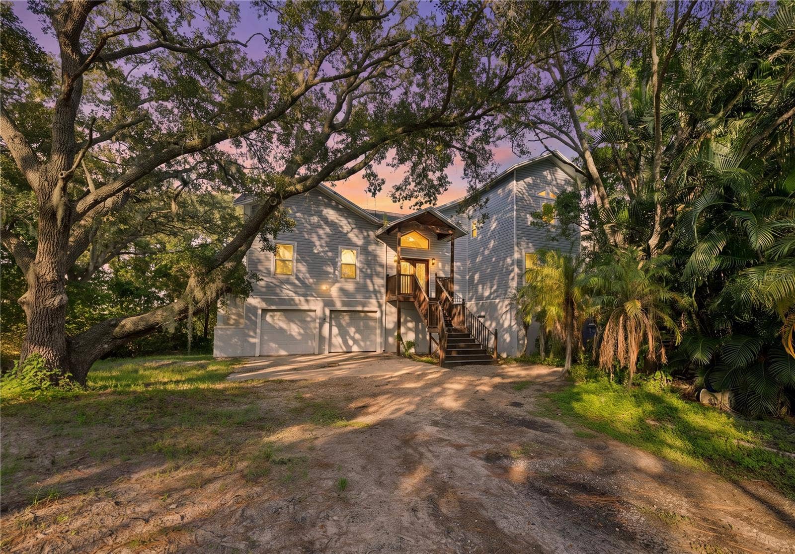 3090 PHOENIX AVENUE, Oldsmar, FL 34677 3090 PHOENIX AVENUE, Oldsmar, FL 34677