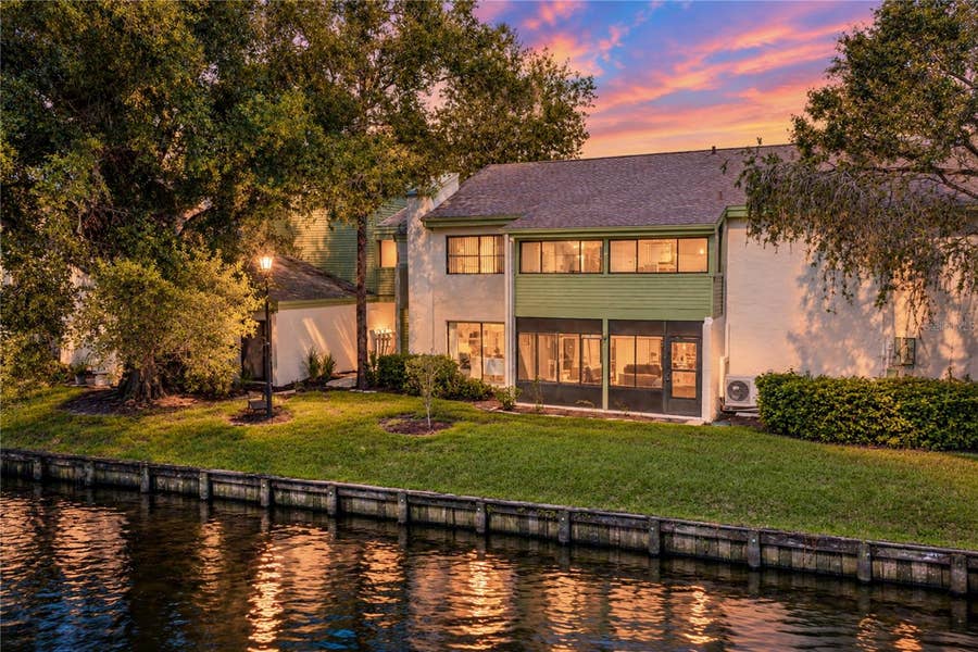 Property photo for 4106 PINELAKE LANE, #101, Tampa, FL