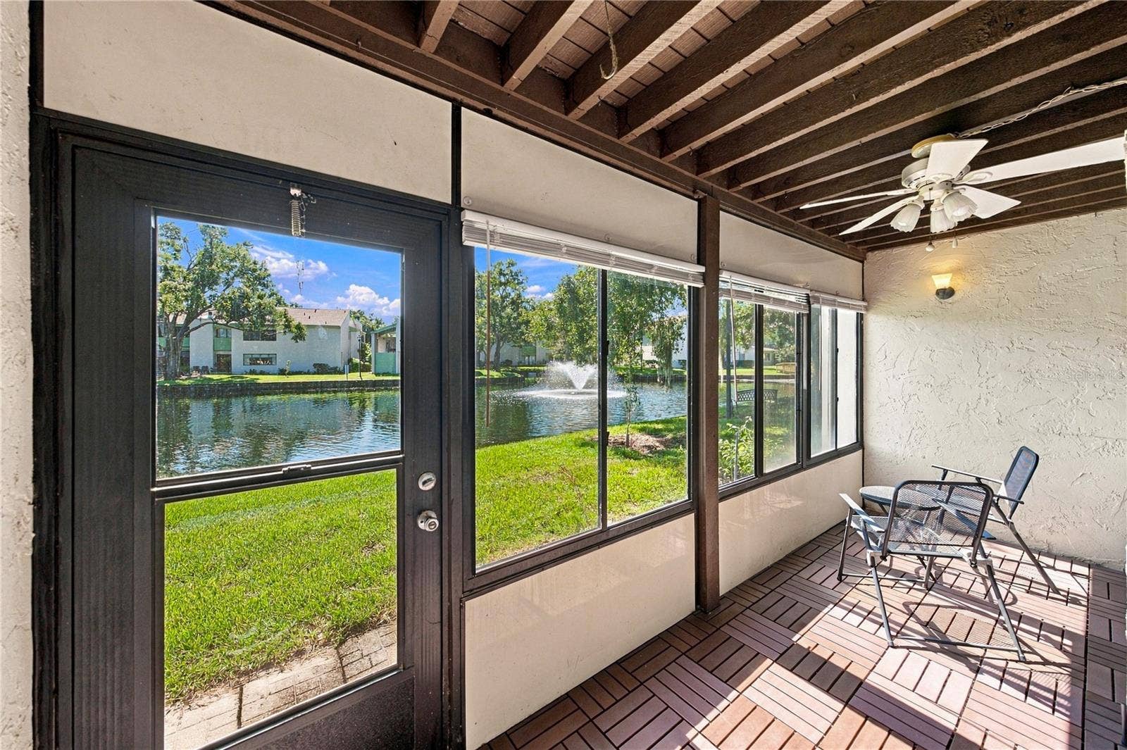 Wonderful Large All Season Room & Patio with Amazing Views to Pond