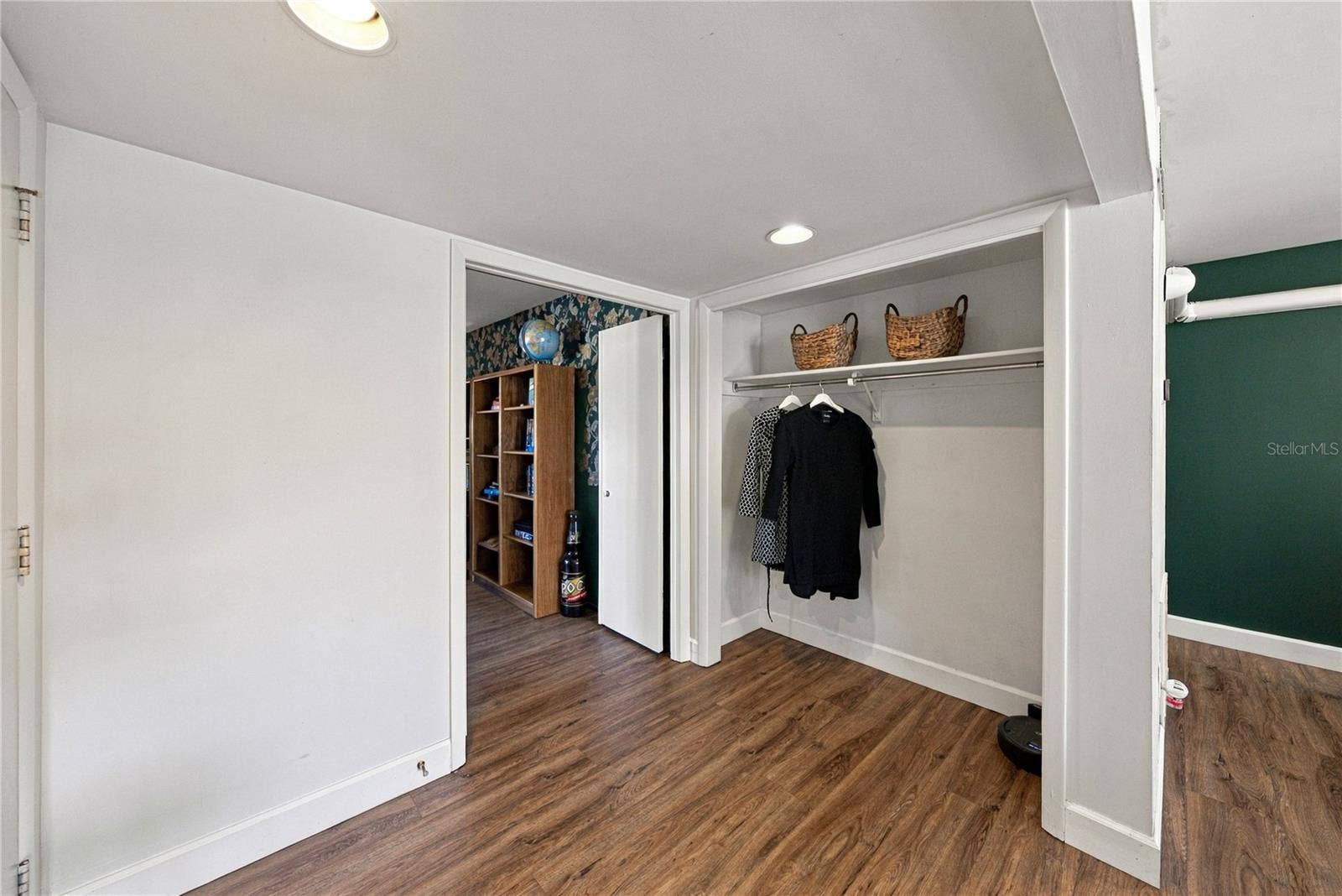 Spacious Front Entry Foyer LVP throughout the entire home!