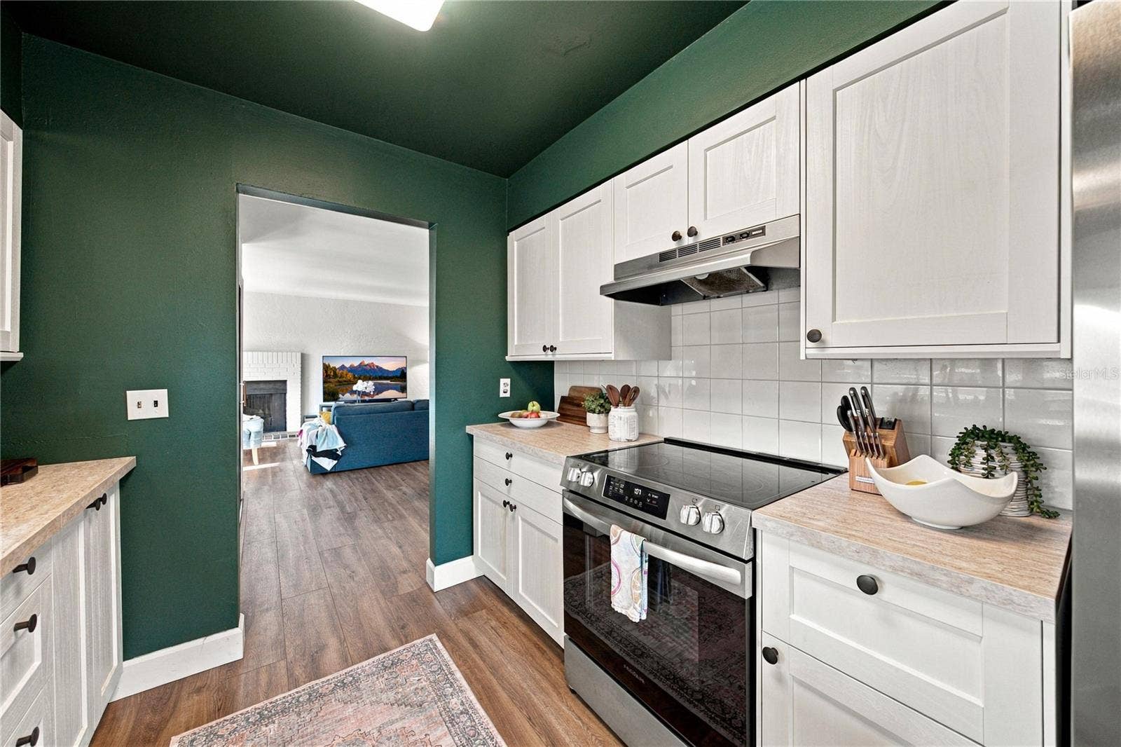 Remodeled Kitchen with All NEW Cabinets, NEW Countertops, NEW Appliances and Fixtures!