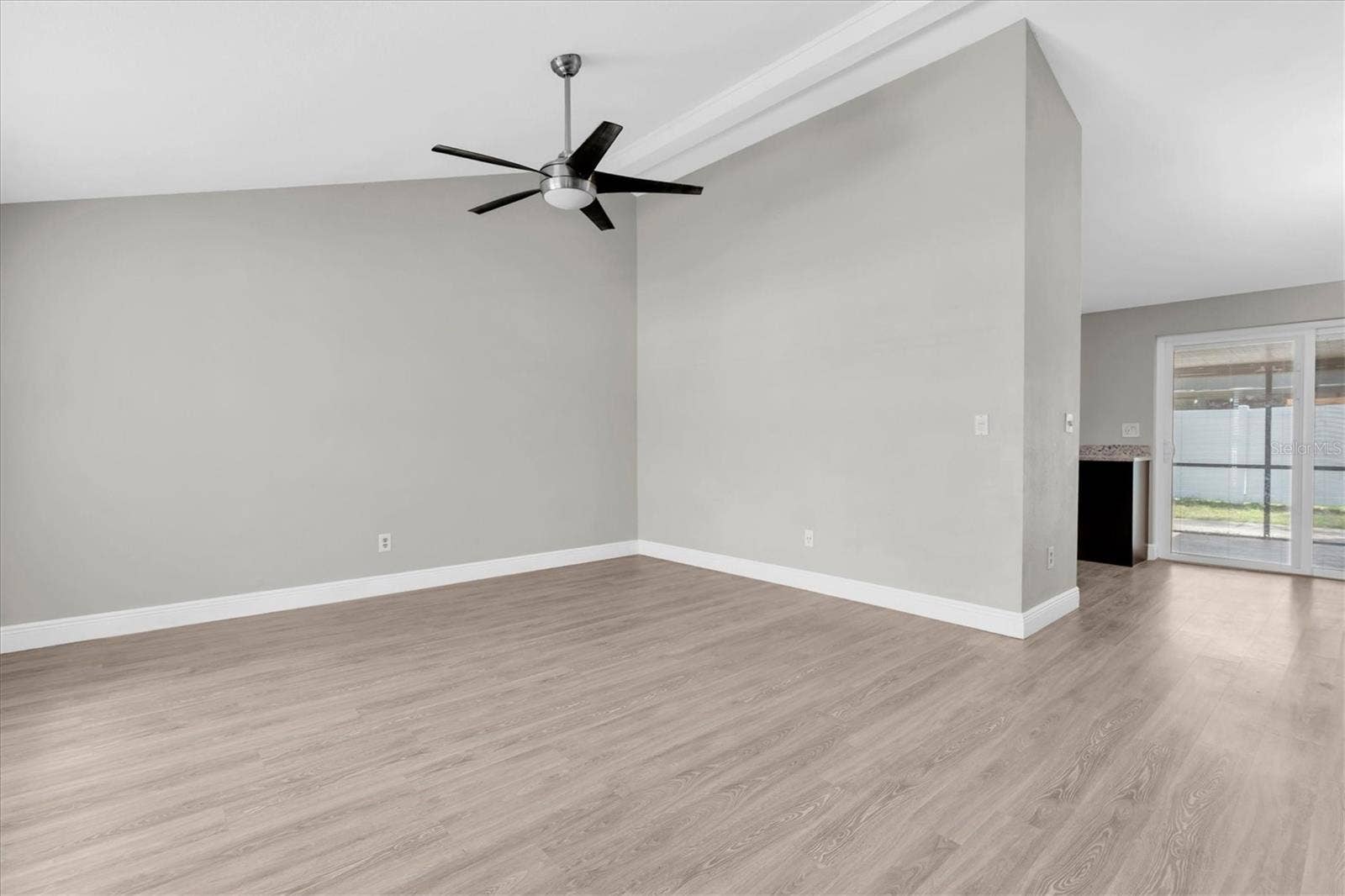 9402 ATTENBURY DRIVE, Tampa, FL 33615