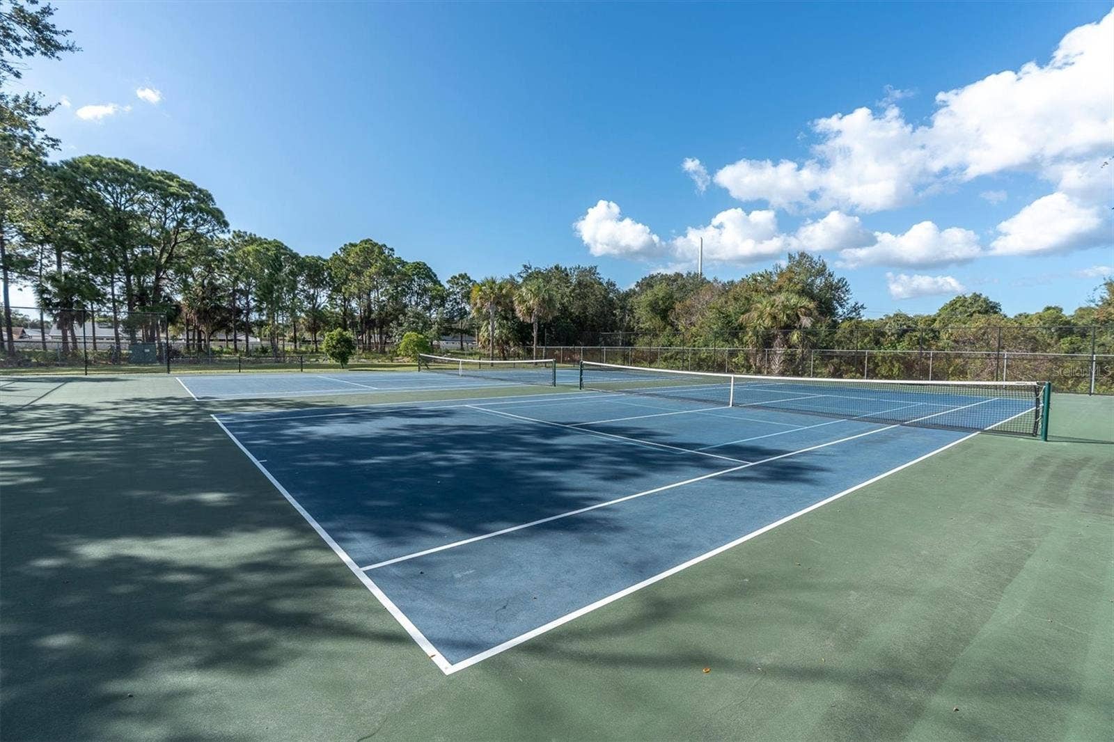 9402 ATTENBURY DRIVE, Tampa, FL 33615