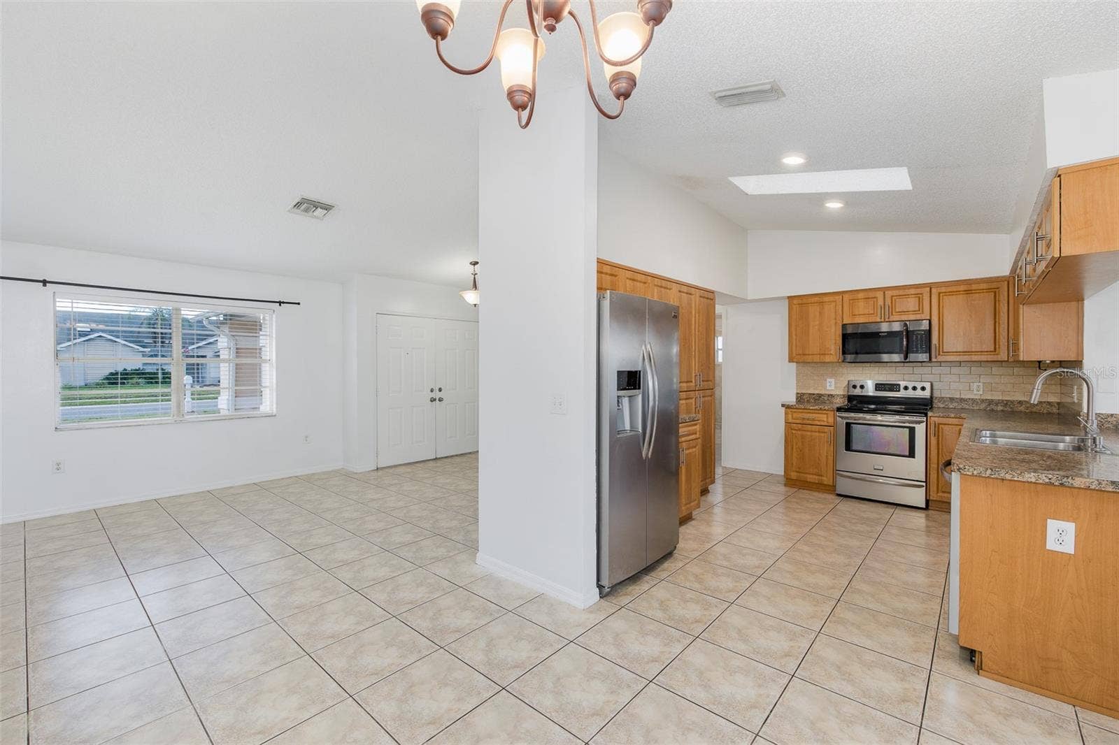 Kitchen and living room