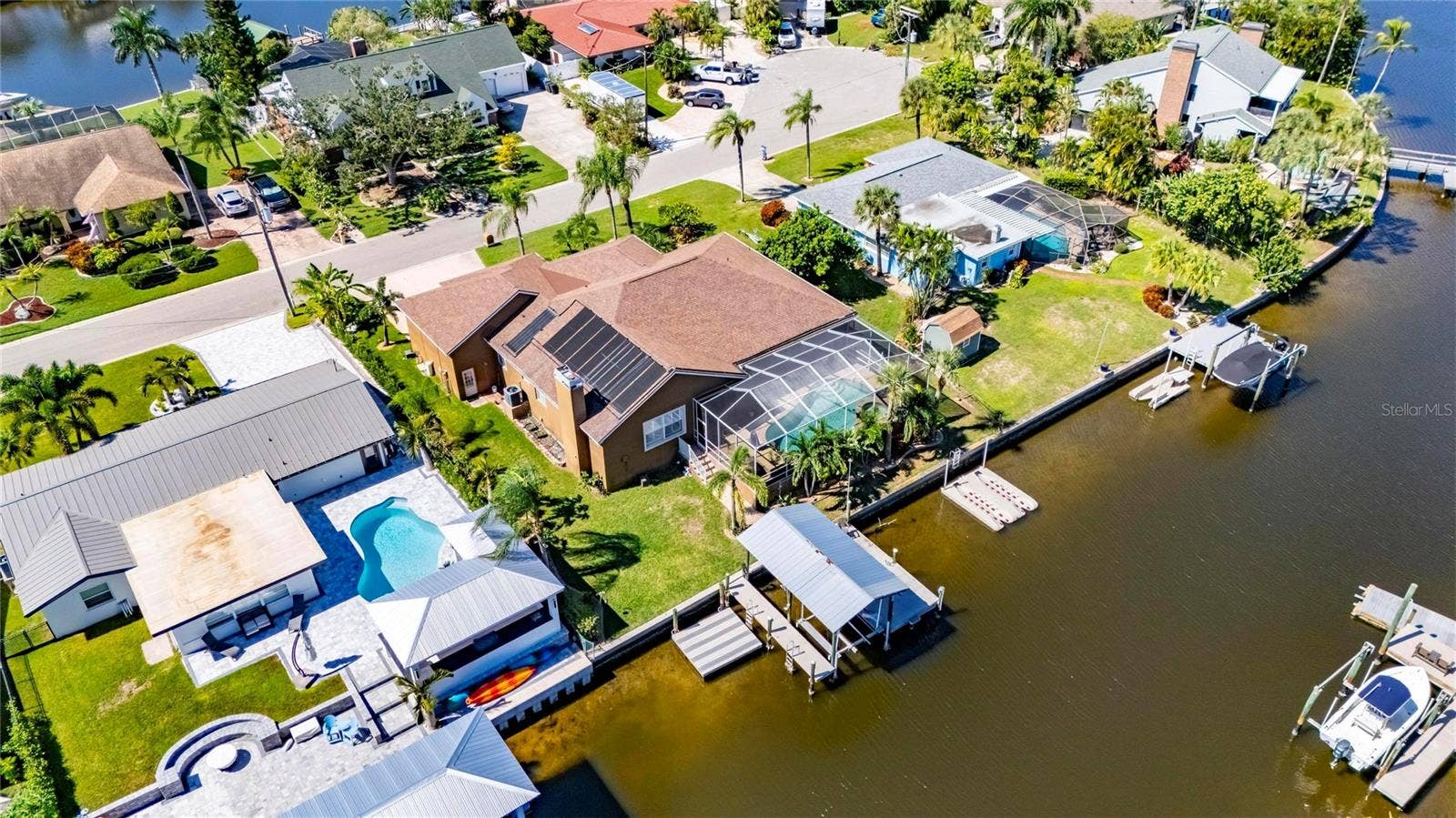761 KINGSTON COURT, Apollo Beach, FL 33572