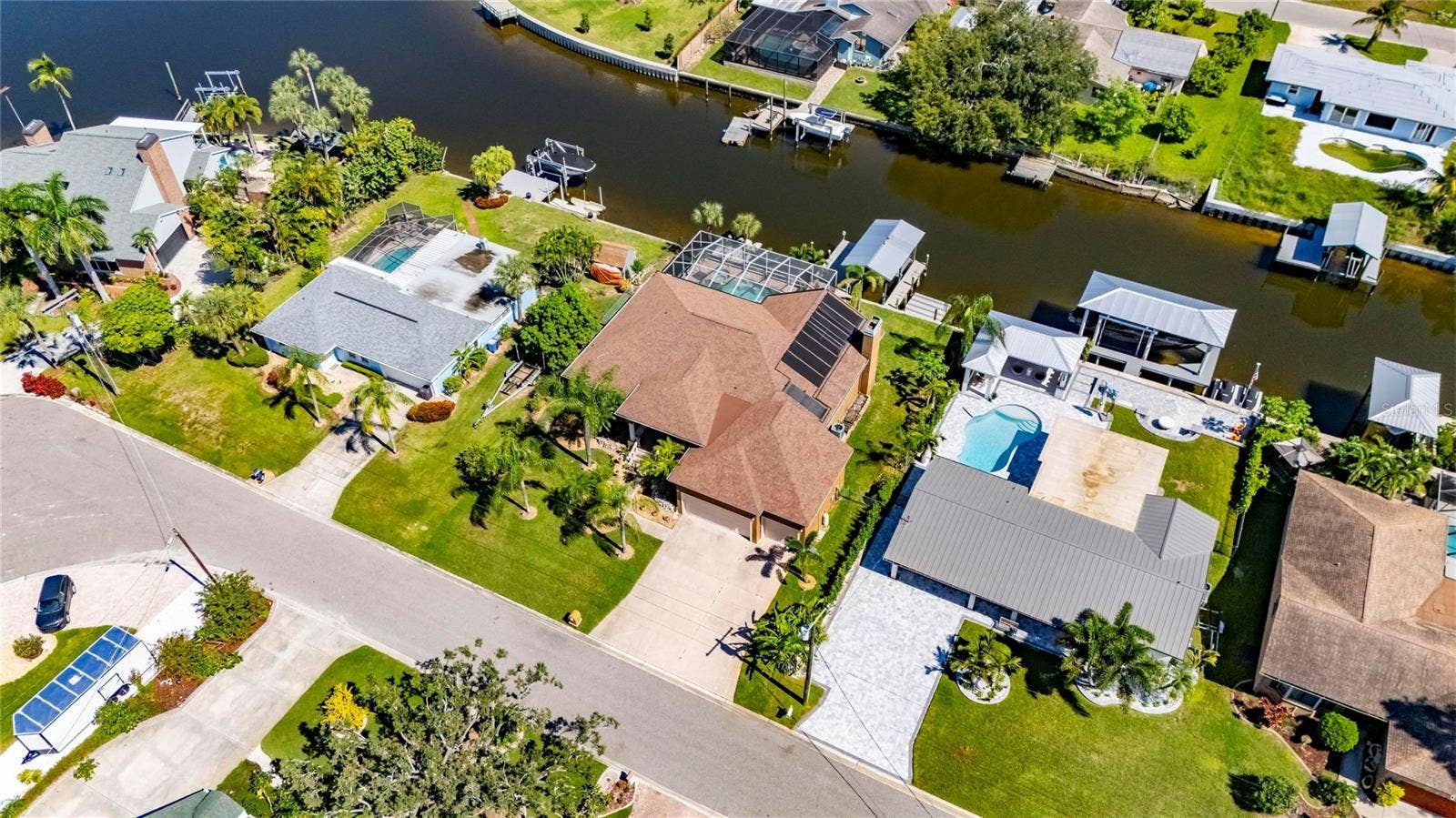761 KINGSTON COURT, Apollo Beach, FL 33572