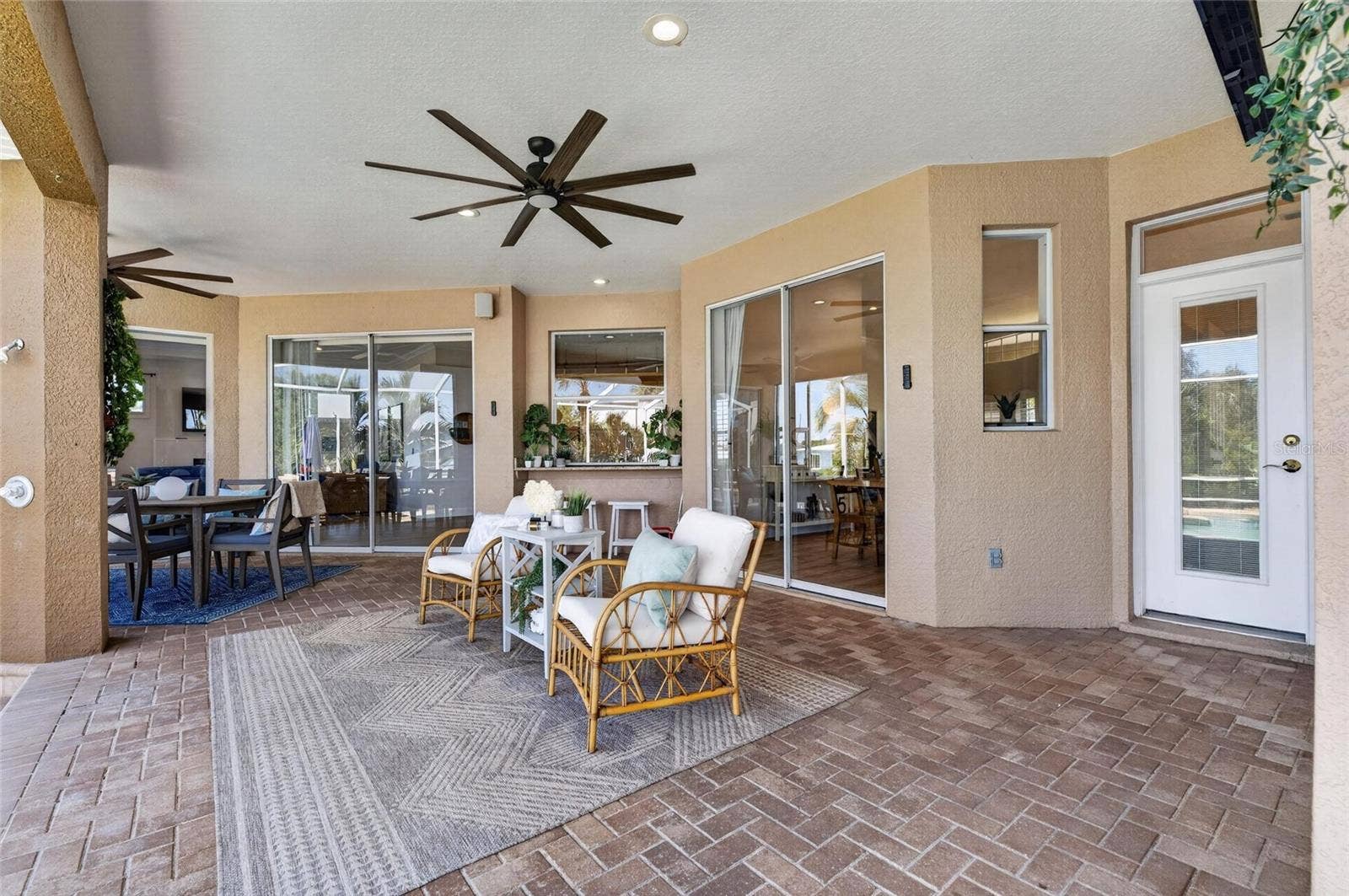 761 KINGSTON COURT, Apollo Beach, FL 33572