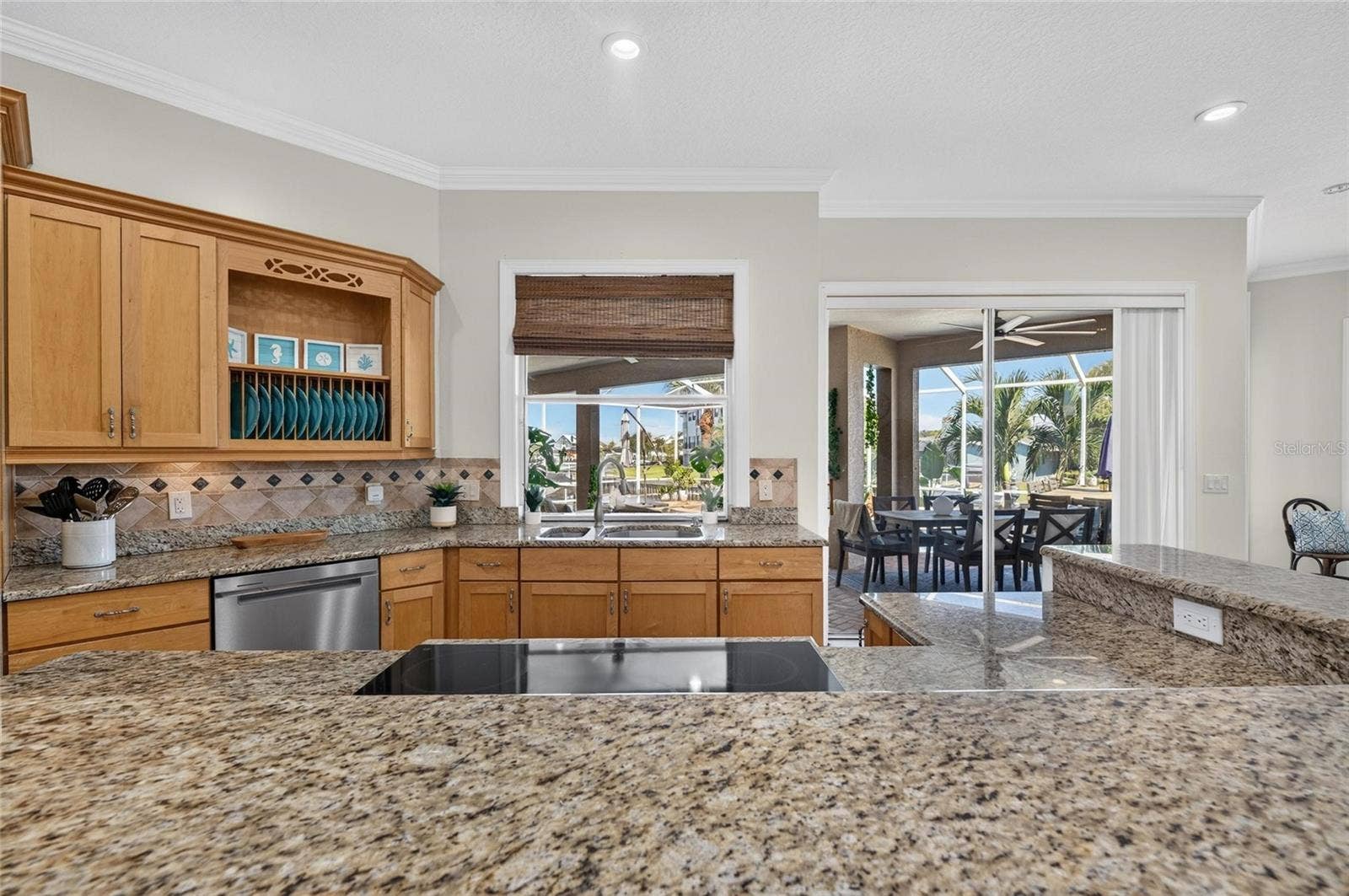 761 KINGSTON COURT, Apollo Beach, FL 33572