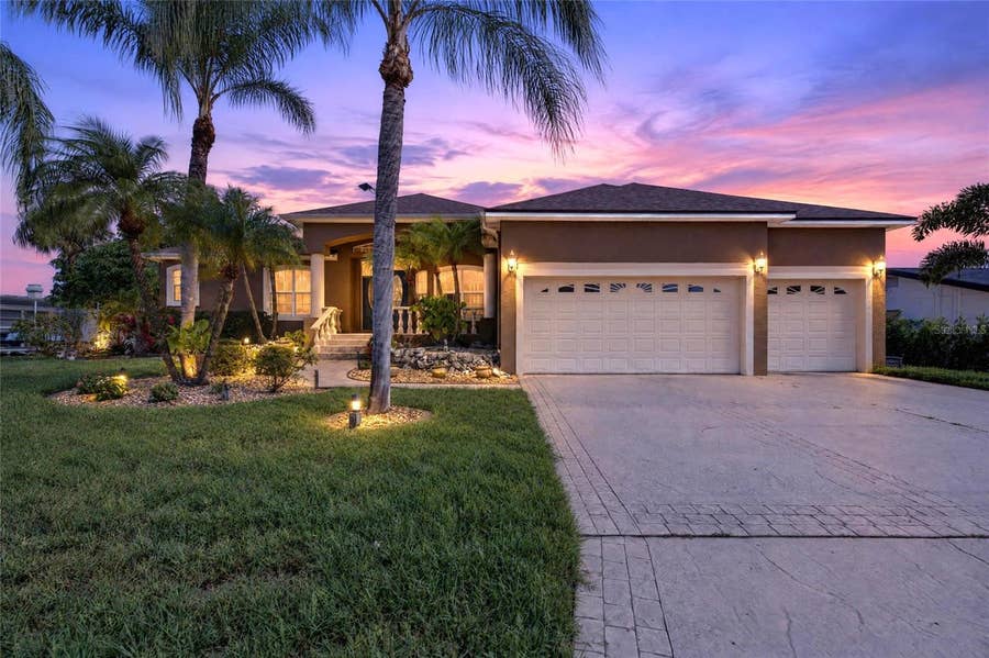 Property photo for 761 KINGSTON COURT, Apollo Beach, FL