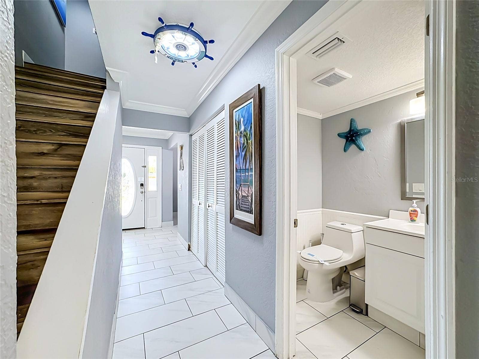 354 MONTGOMERY AVENUE, Sarasota, FL 34243 354 MONTGOMERY AVENUE, Sarasota, FL 34243