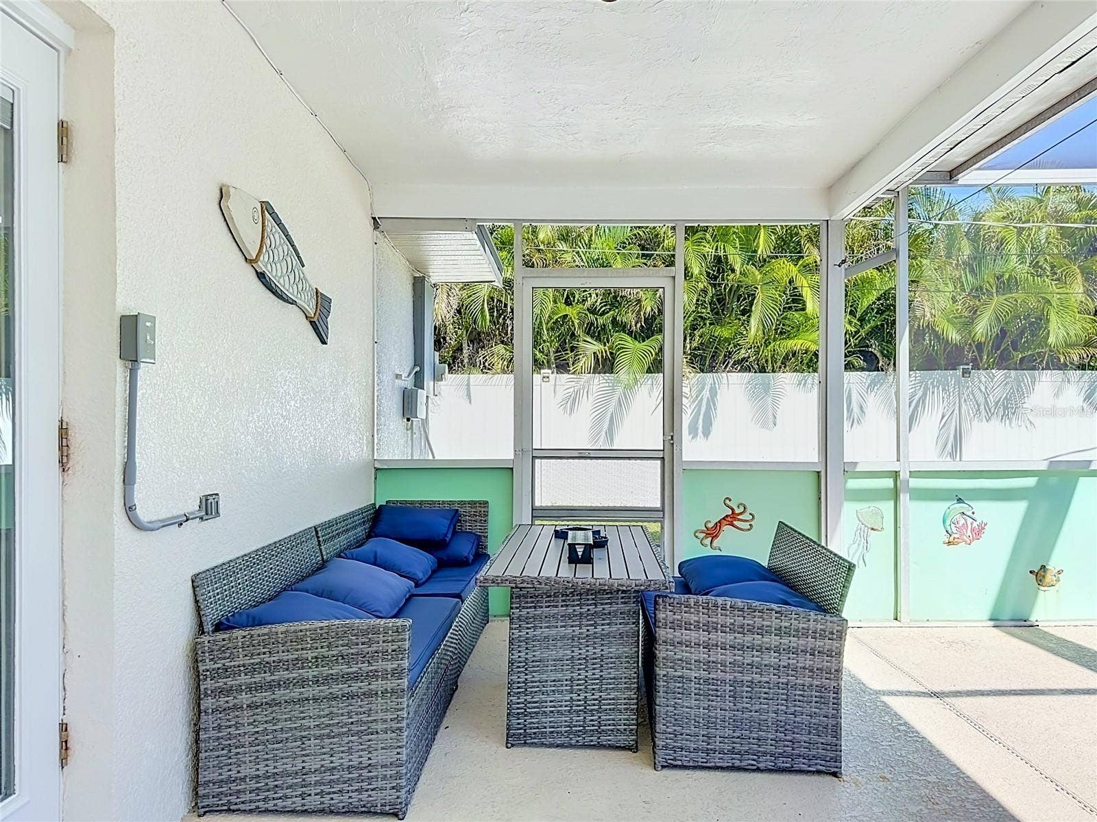 354 MONTGOMERY AVENUE, Sarasota, FL 34243 354 MONTGOMERY AVENUE, Sarasota, FL 34243