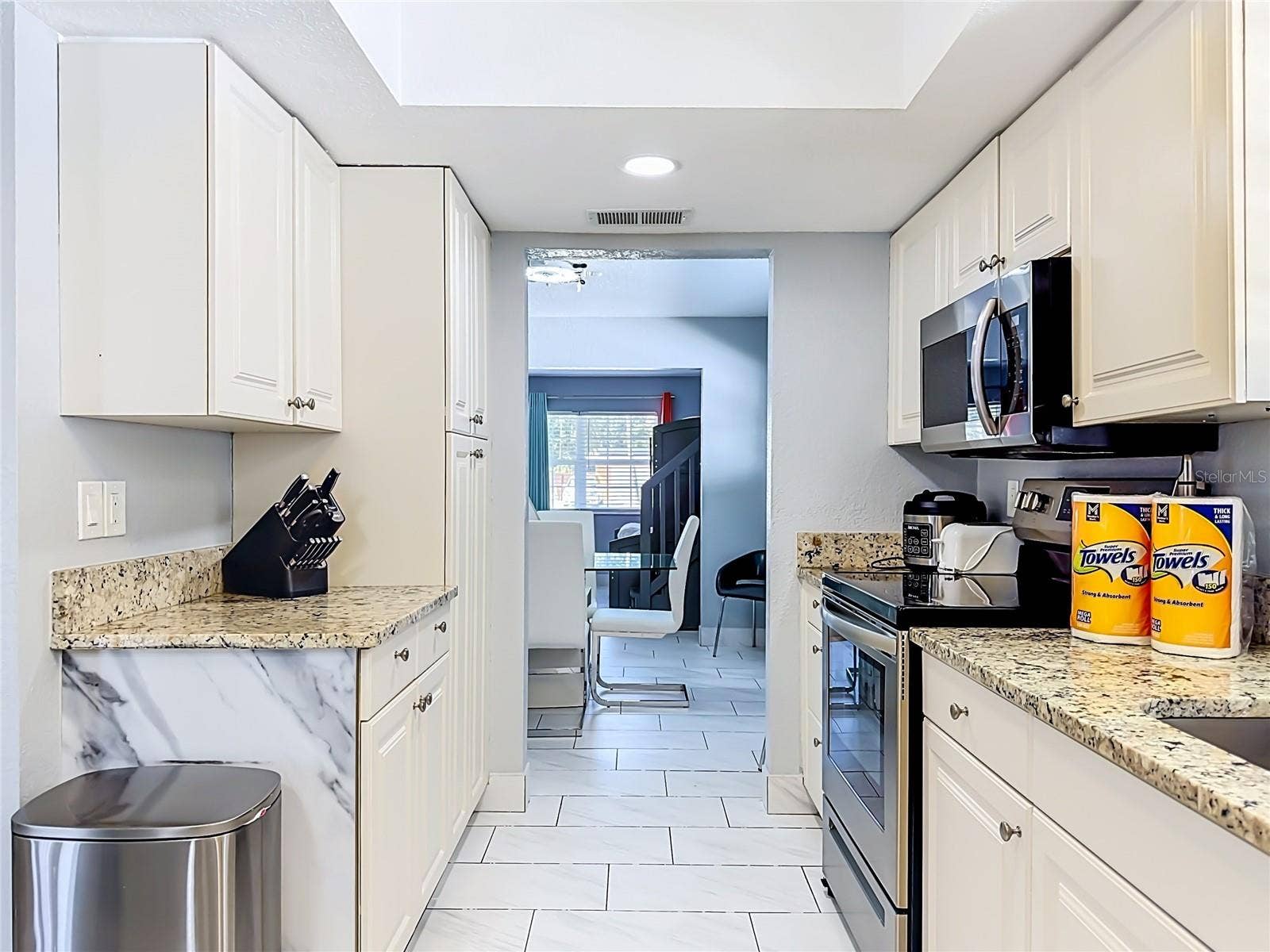 354 MONTGOMERY AVENUE, Sarasota, FL 34243 354 MONTGOMERY AVENUE, Sarasota, FL 34243