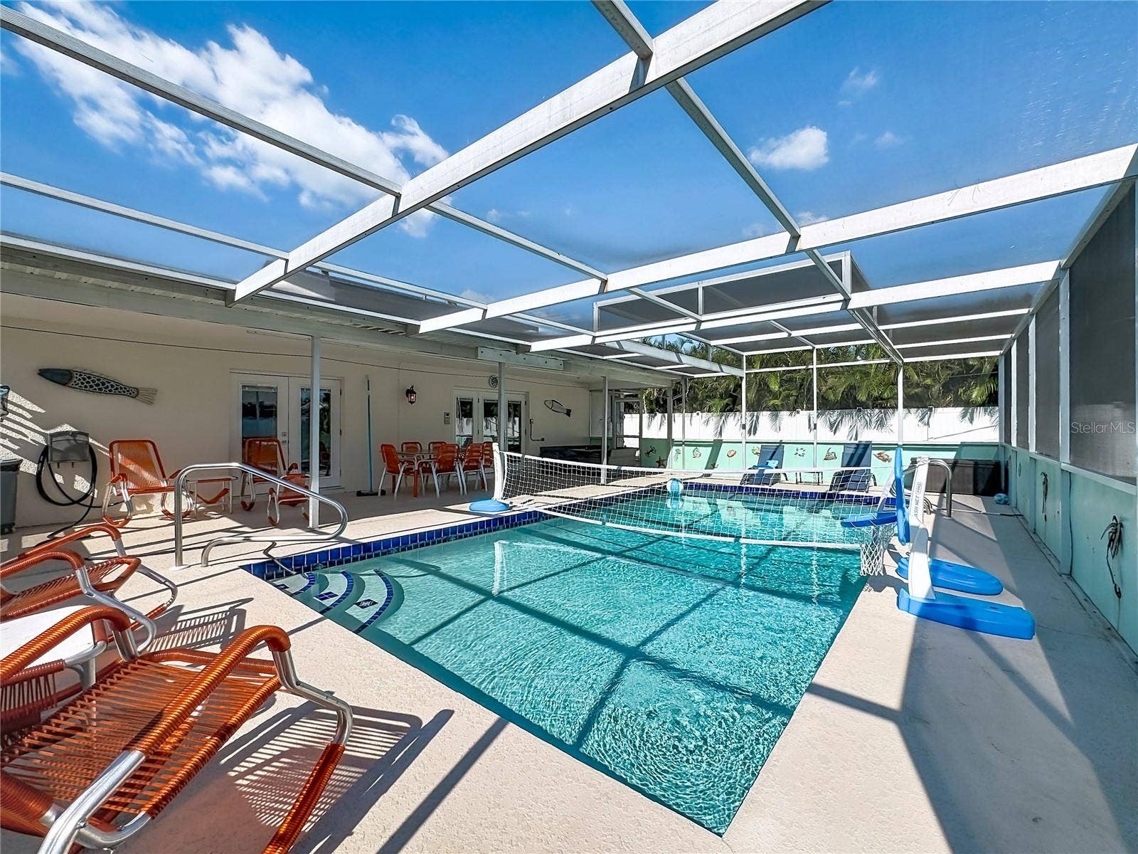 354 MONTGOMERY AVENUE, Sarasota, FL 34243 354 MONTGOMERY AVENUE, Sarasota, FL 34243