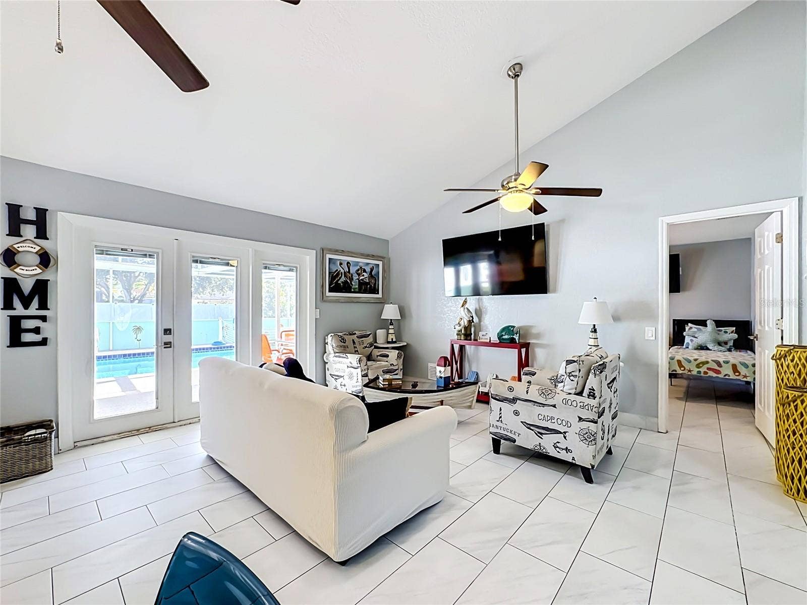 354 MONTGOMERY AVENUE, Sarasota, FL 34243 354 MONTGOMERY AVENUE, Sarasota, FL 34243
