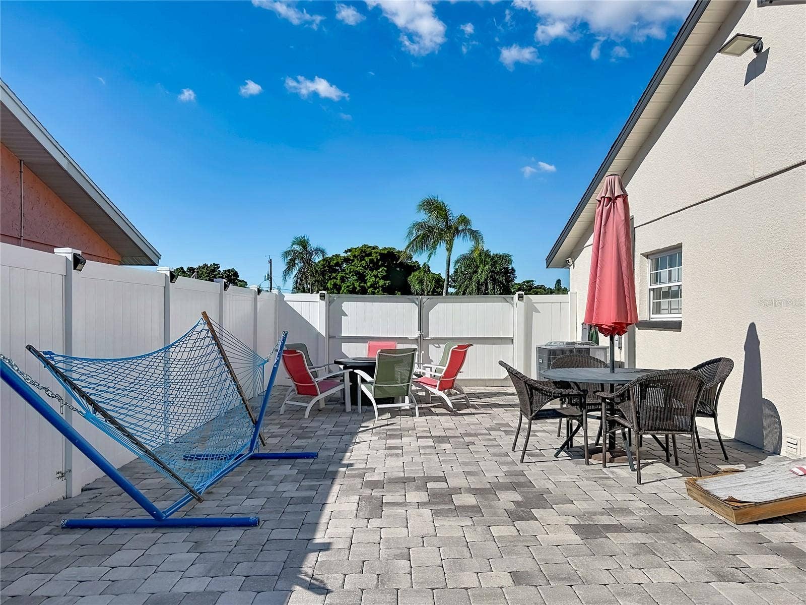 354 MONTGOMERY AVENUE, Sarasota, FL 34243 354 MONTGOMERY AVENUE, Sarasota, FL 34243