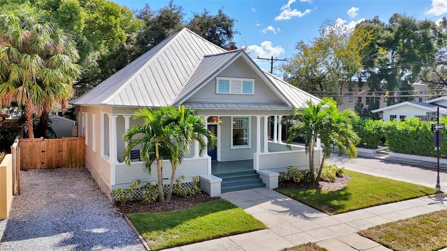 Property photo for 1918 W DEKLE AVENUE, Tampa, FL