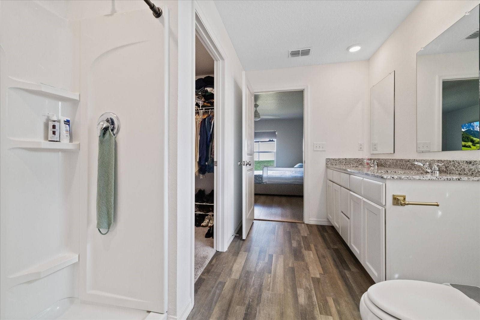 6450 MARINER BOULEVARD, Spring Hill, FL 34609 6450 MARINER BOULEVARD, Spring Hill, FL 34609