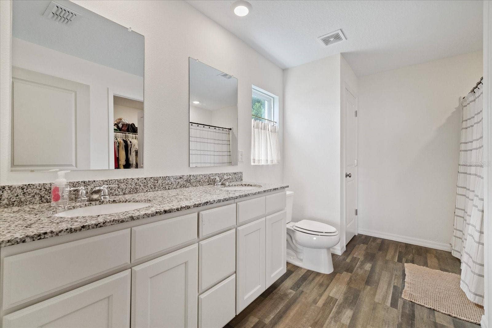 6450 MARINER BOULEVARD, Spring Hill, FL 34609 6450 MARINER BOULEVARD, Spring Hill, FL 34609
