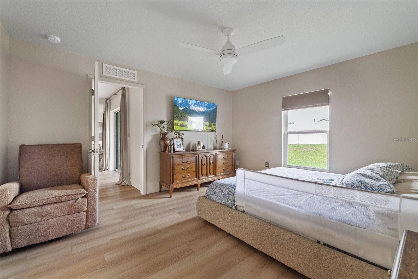 6450 MARINER BOULEVARD, Spring Hill, FL 34609 6450 MARINER BOULEVARD, Spring Hill, FL 34609