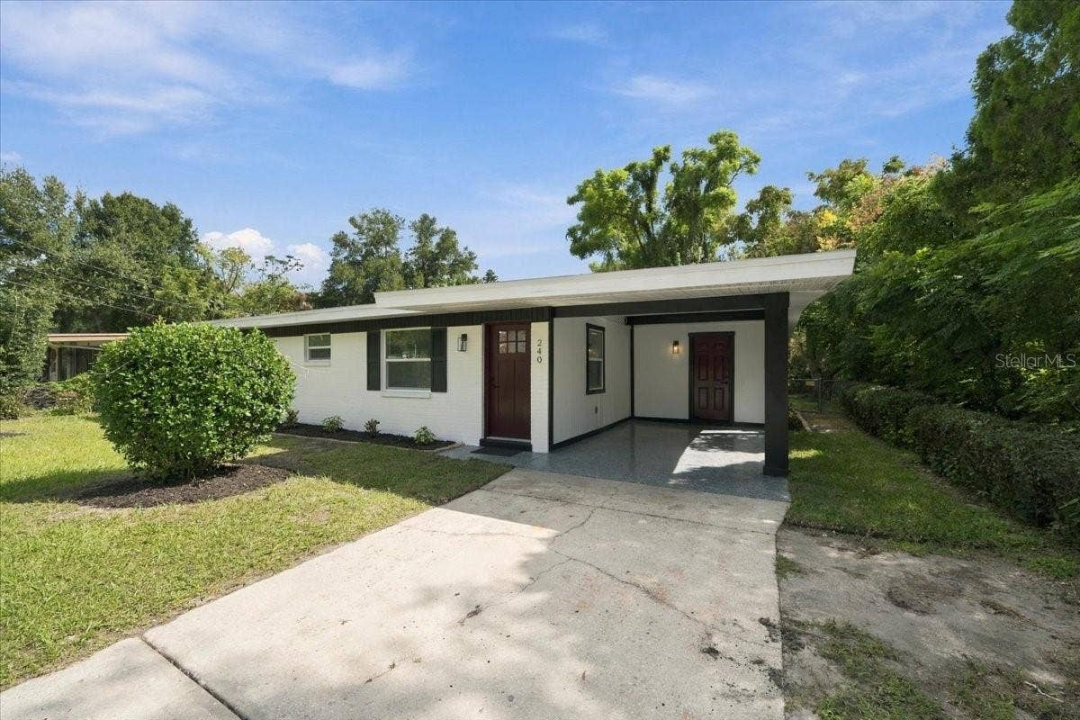 240 WESTWOOD AVENUE, Winter Haven, FL 33880 240 WESTWOOD AVENUE, Winter Haven, FL 33880