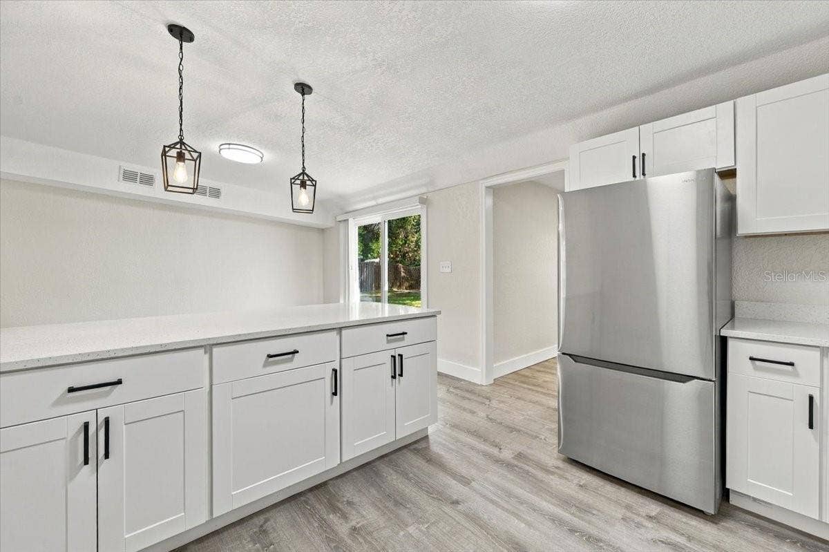 240 WESTWOOD AVENUE, Winter Haven, FL 33880 240 WESTWOOD AVENUE, Winter Haven, FL 33880
