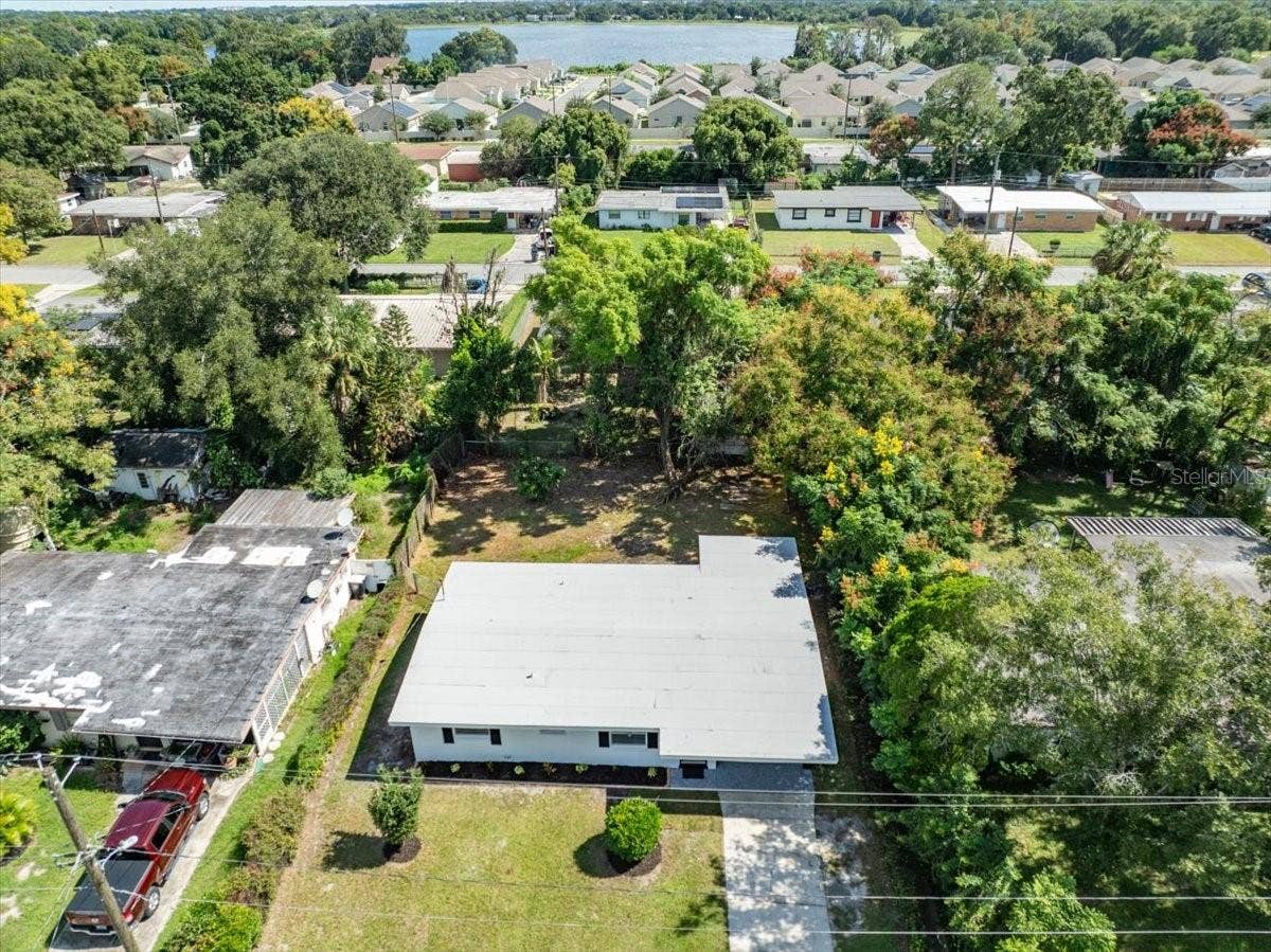 240 WESTWOOD AVENUE, Winter Haven, FL 33880 240 WESTWOOD AVENUE, Winter Haven, FL 33880