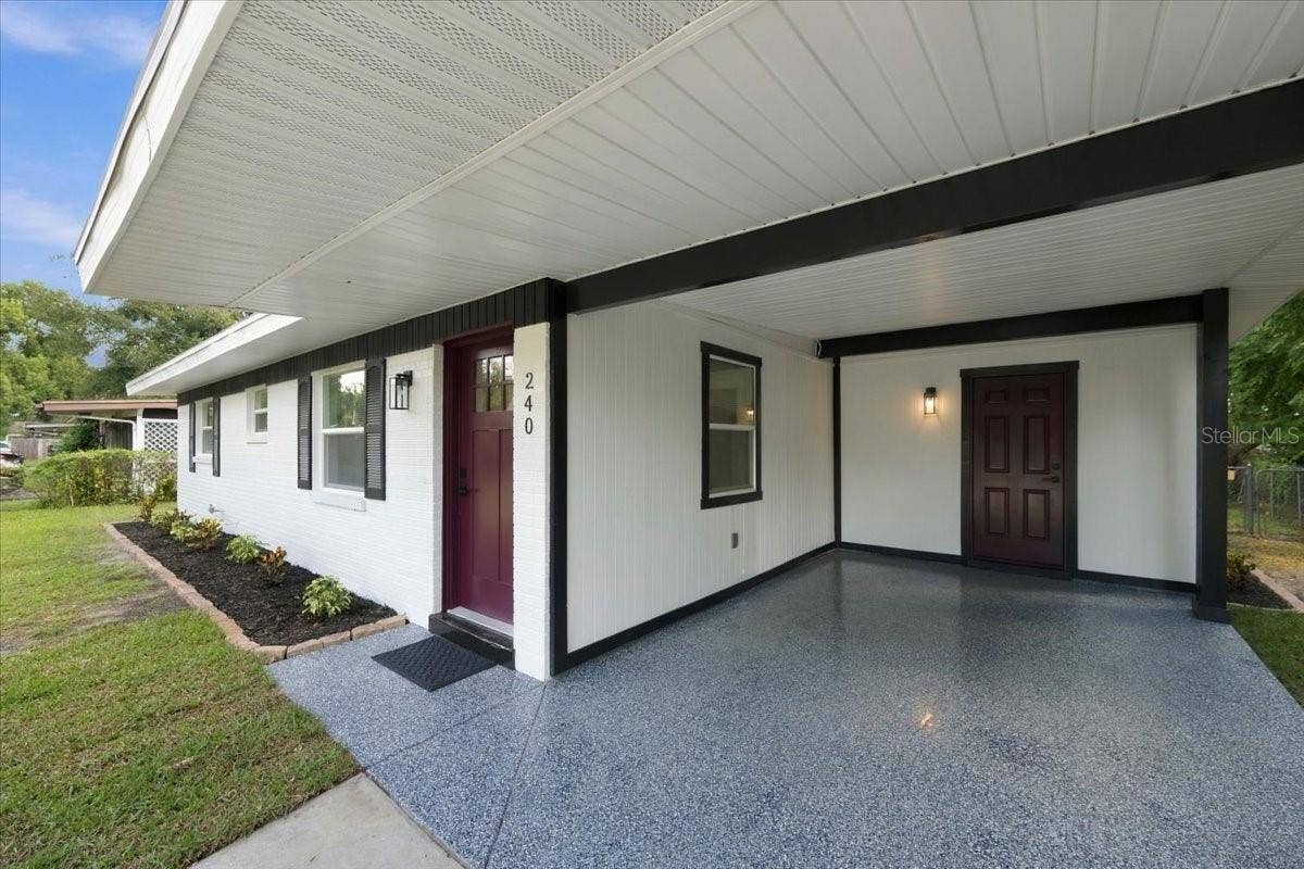 240 WESTWOOD AVENUE, Winter Haven, FL 33880 240 WESTWOOD AVENUE, Winter Haven, FL 33880