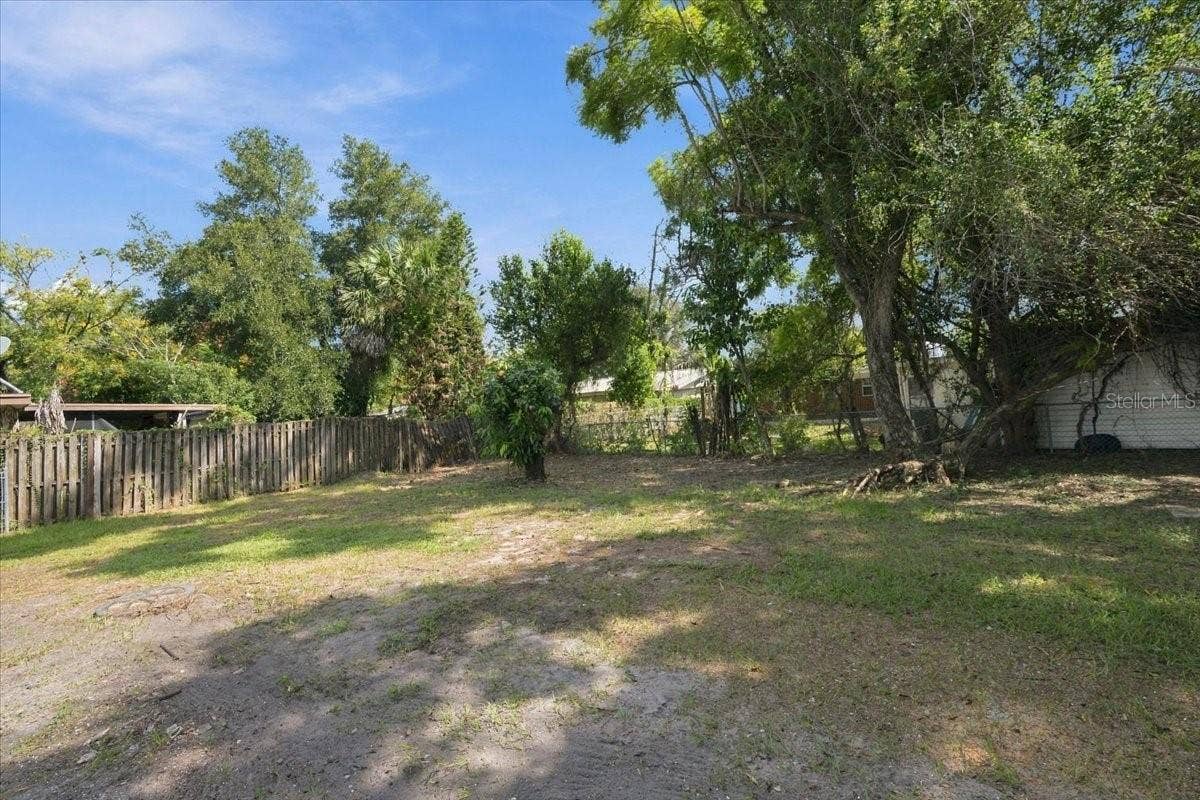 240 WESTWOOD AVENUE, Winter Haven, FL 33880 240 WESTWOOD AVENUE, Winter Haven, FL 33880