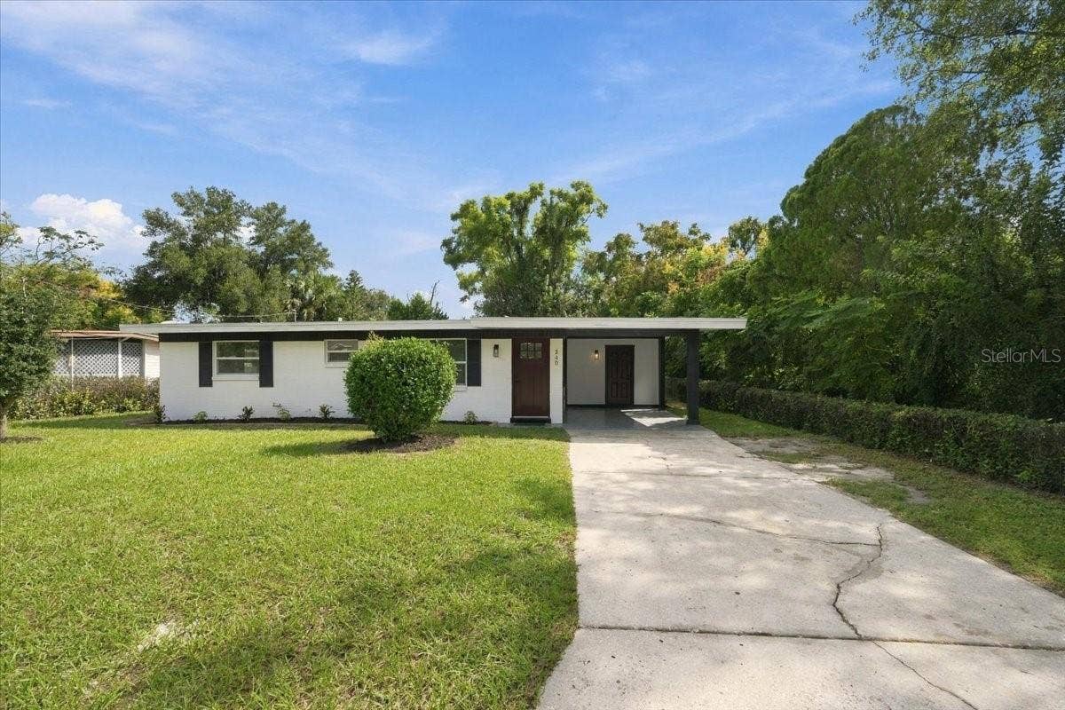 240 WESTWOOD AVENUE, Winter Haven, FL 33880 240 WESTWOOD AVENUE, Winter Haven, FL 33880