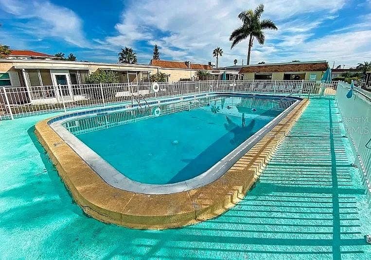 6340 PROVIDENCE CIRCLE, #202, New Port Richey, FL 34652 6340 PROVIDENCE CIRCLE, #202, New Port Richey, FL 34652