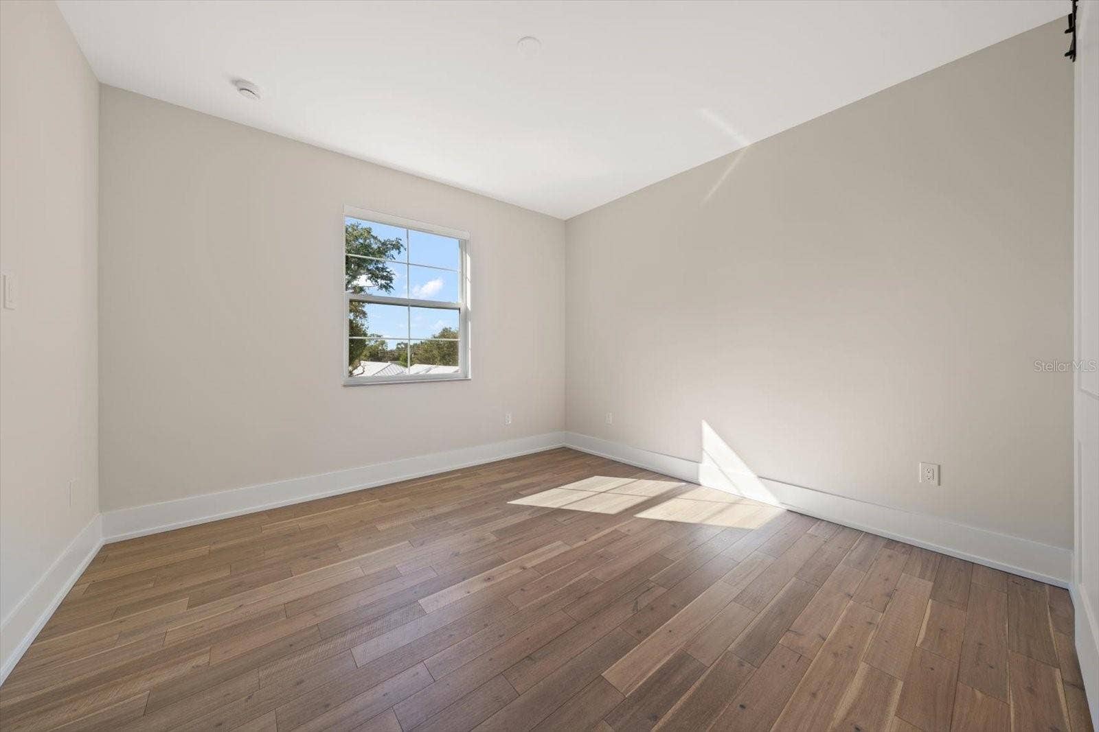 1040 BASS BOULEVARD, Dunedin, FL 34698 1040 BASS BOULEVARD, Dunedin, FL 34698