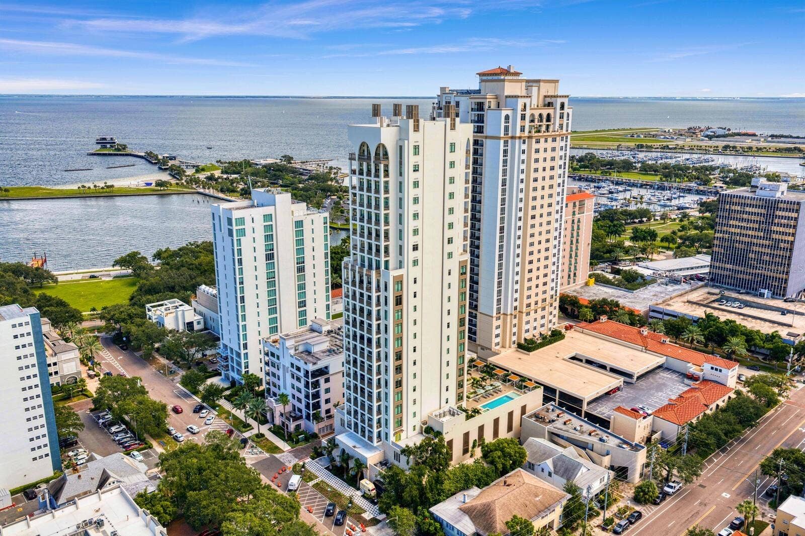 126 4TH AVENUE NE, #502, St Petersburg, FL 33701 126 4TH AVENUE NE, #502, St Petersburg, FL 33701